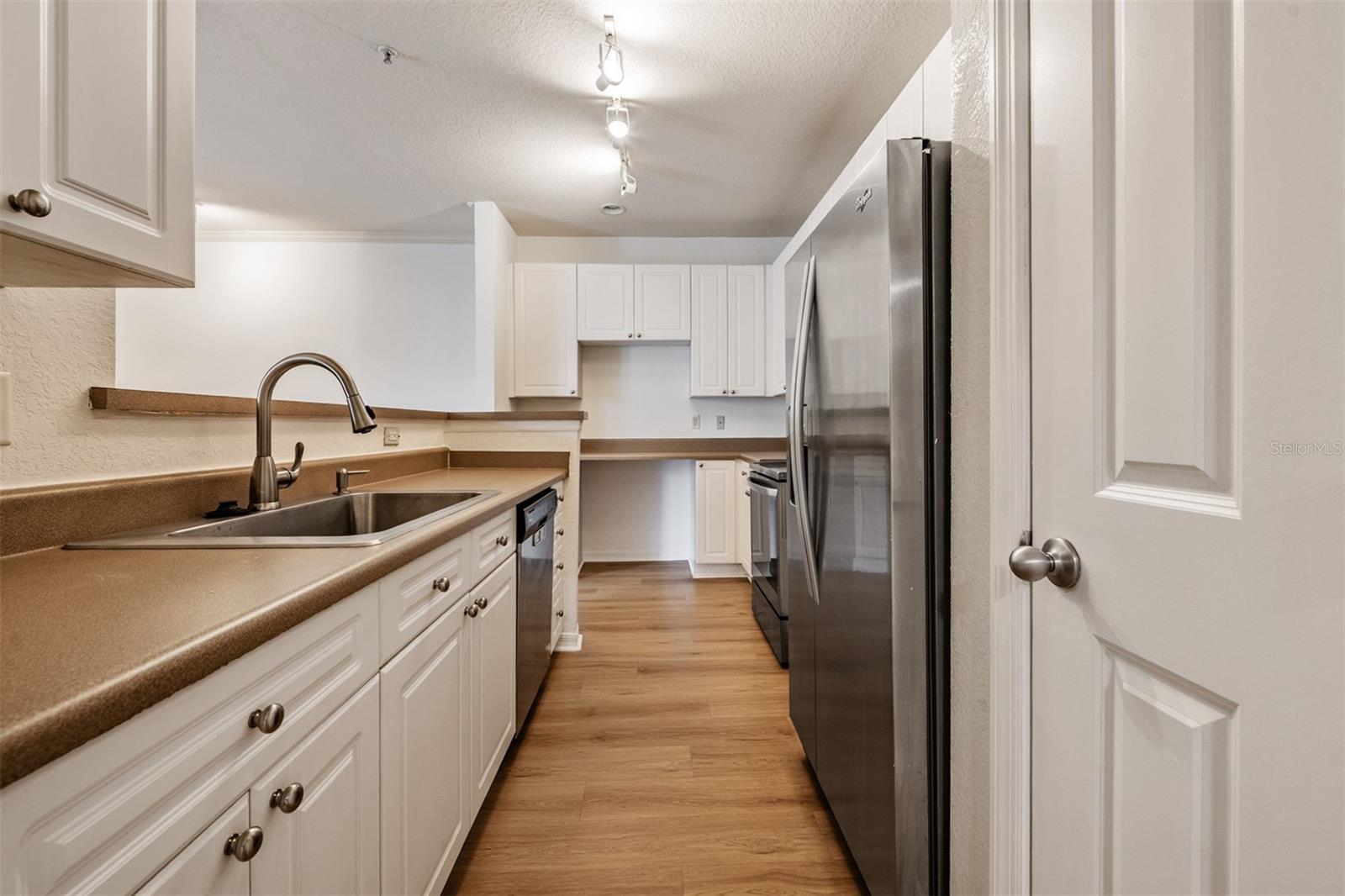 VILLA SONOMA CONDOMINIUMS - Residential