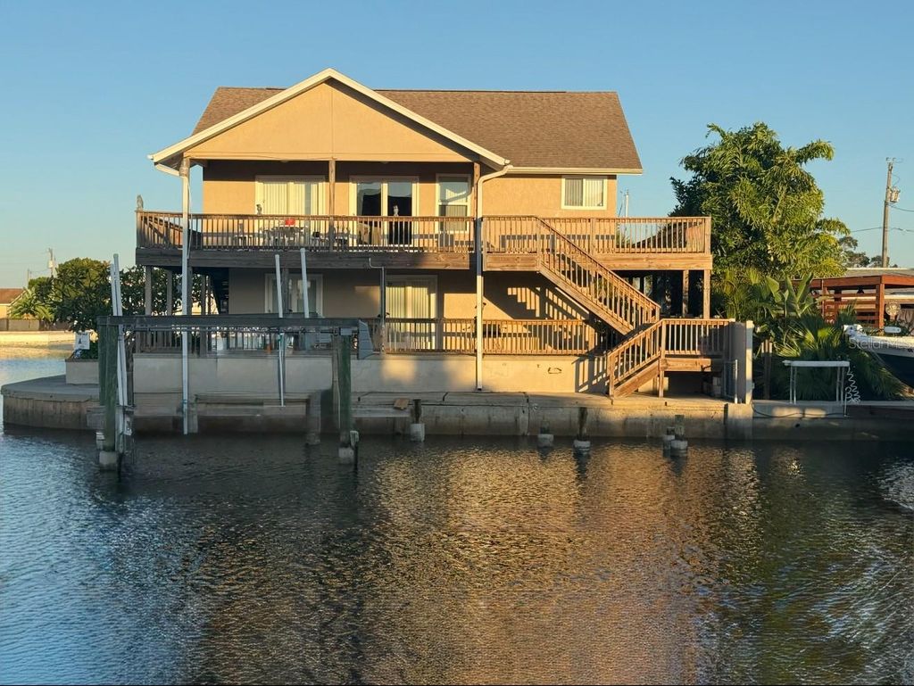 Photo of 13825 San Juan Avenue, Hudson, FL 34667 (MLS # W7877168)