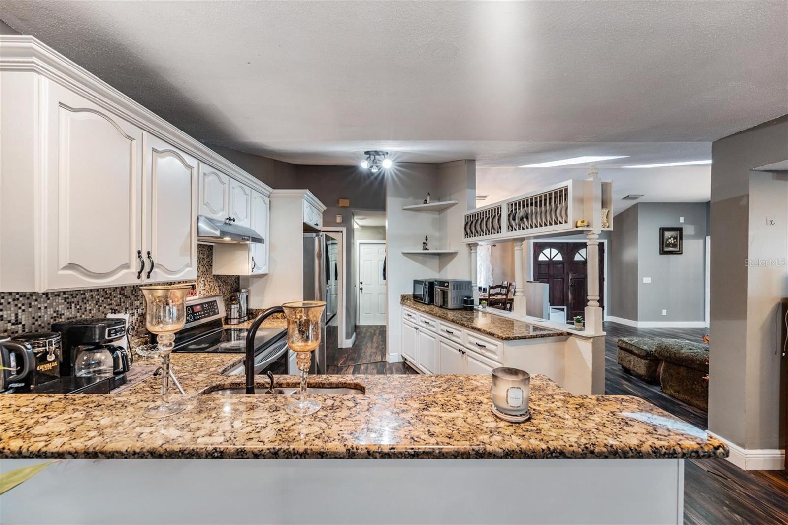 BLOOMINGDALE OAKS - Residential