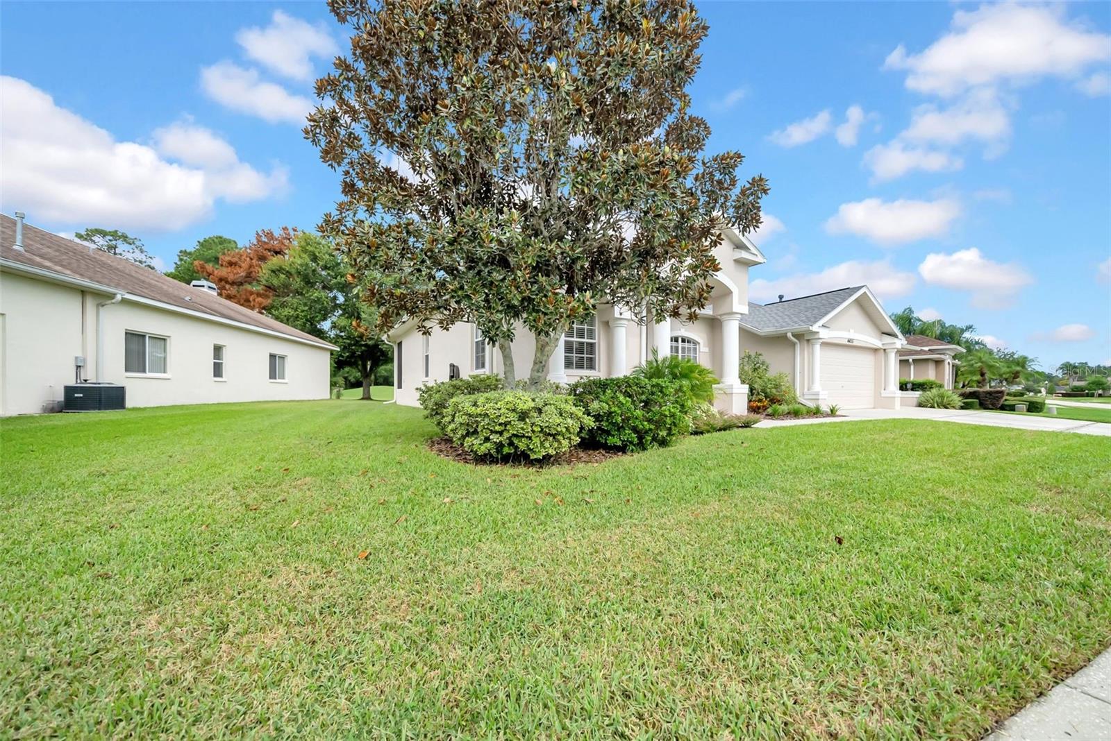HERNANDO OAKS PH 1 - Residential
