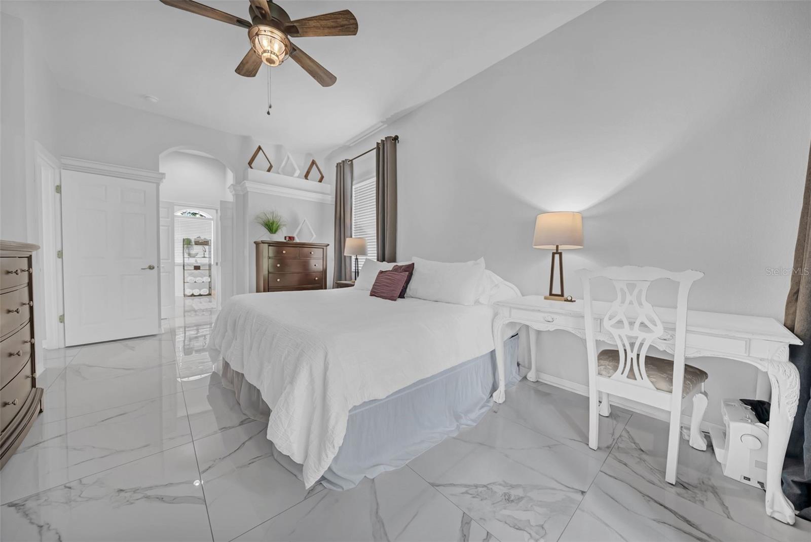 HERNANDO OAKS PH 1 - Residential
