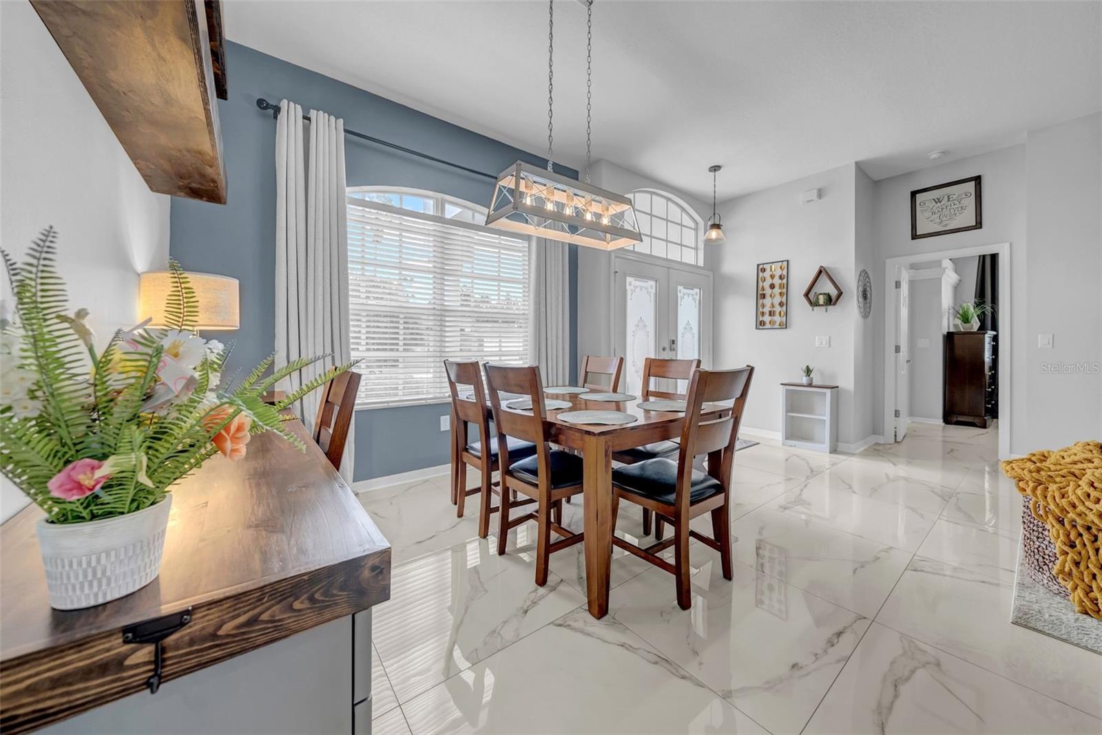 HERNANDO OAKS PH 1 - Residential