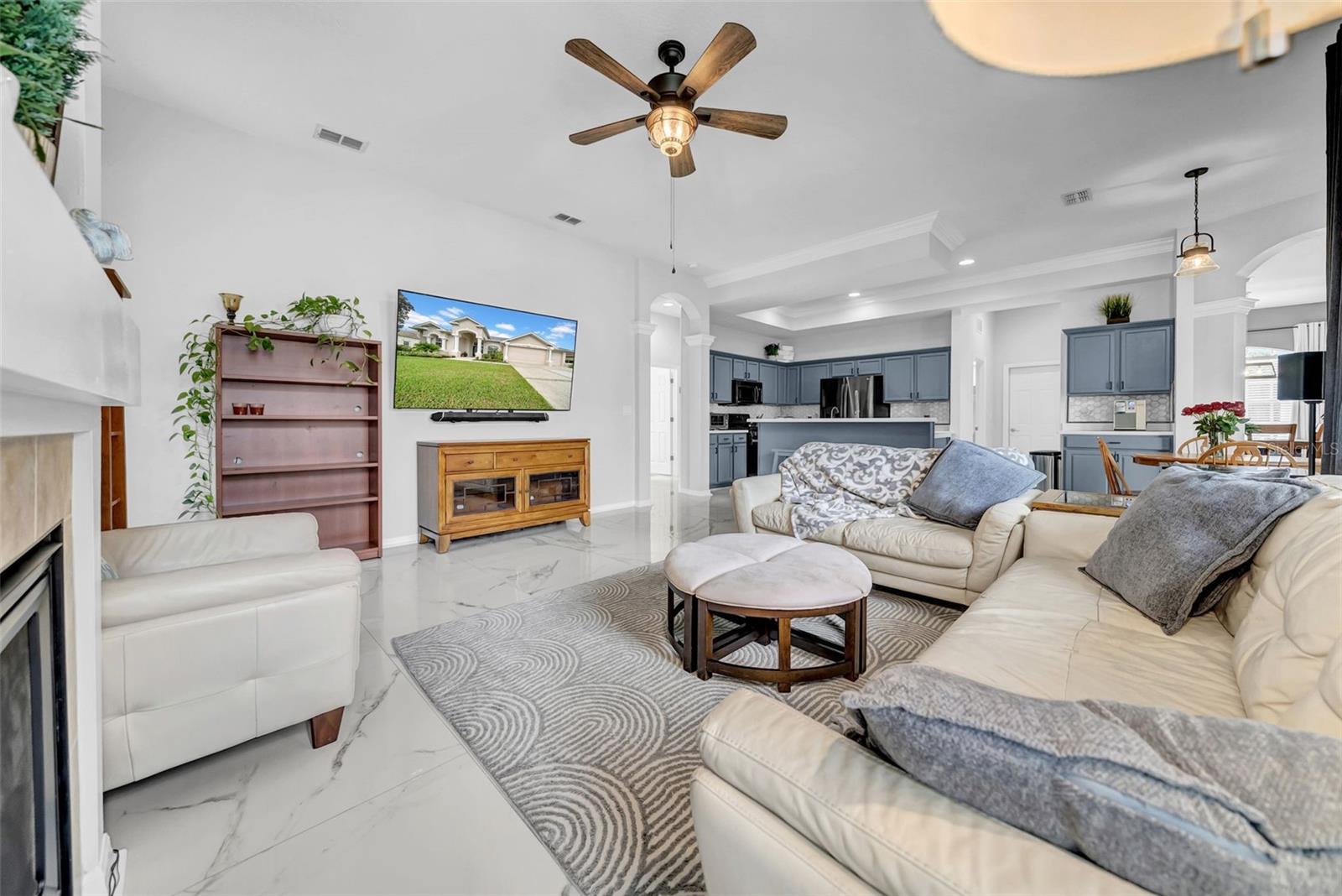 HERNANDO OAKS PH 1 - Residential