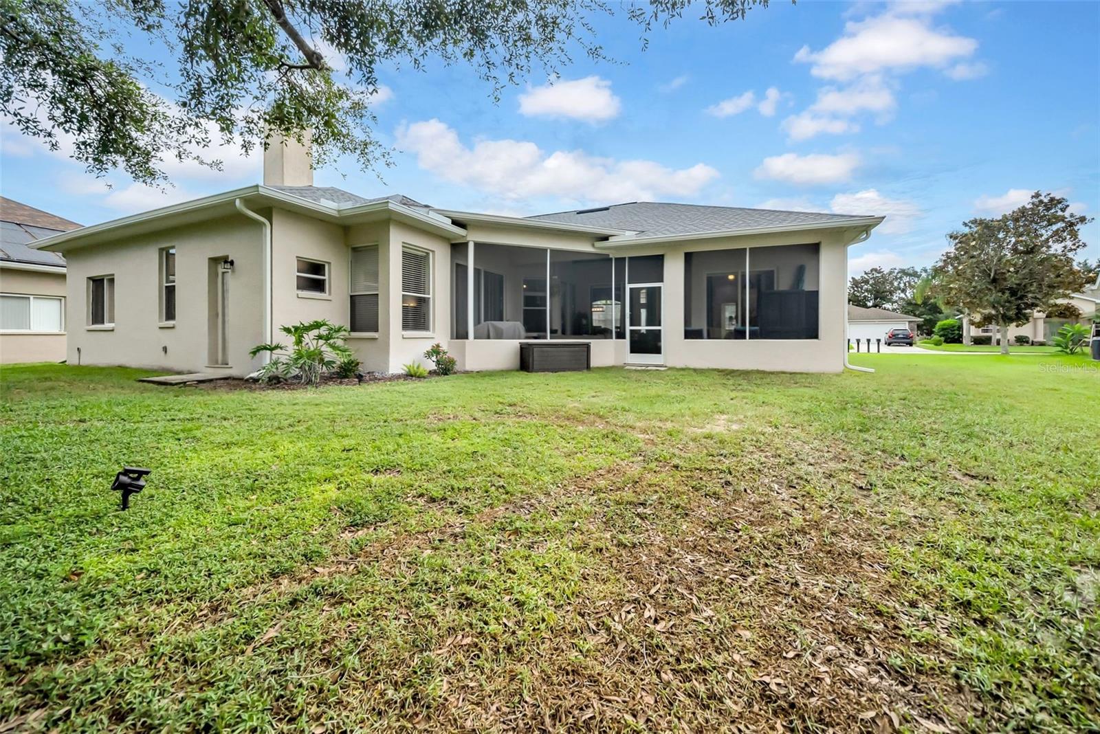 HERNANDO OAKS PH 1 - Residential