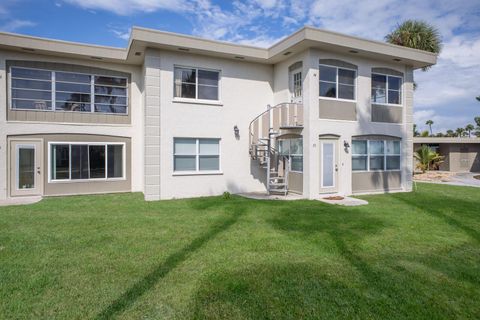 Photo of 6300 Flotilla Drive #74, Holmes Beach, FL 34217 (MLS # A4661468)