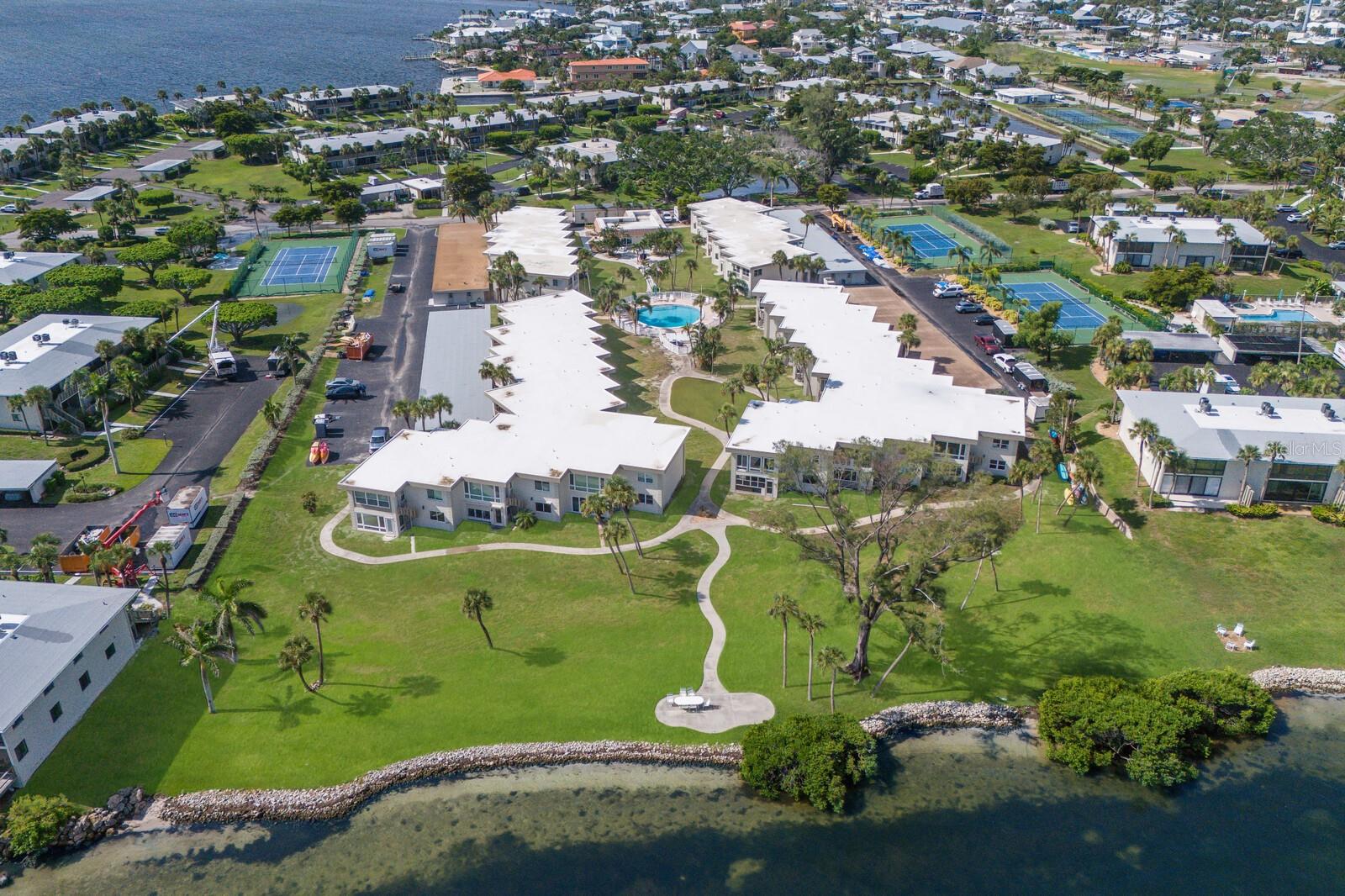 SHELL POINT UNIT II - Residential