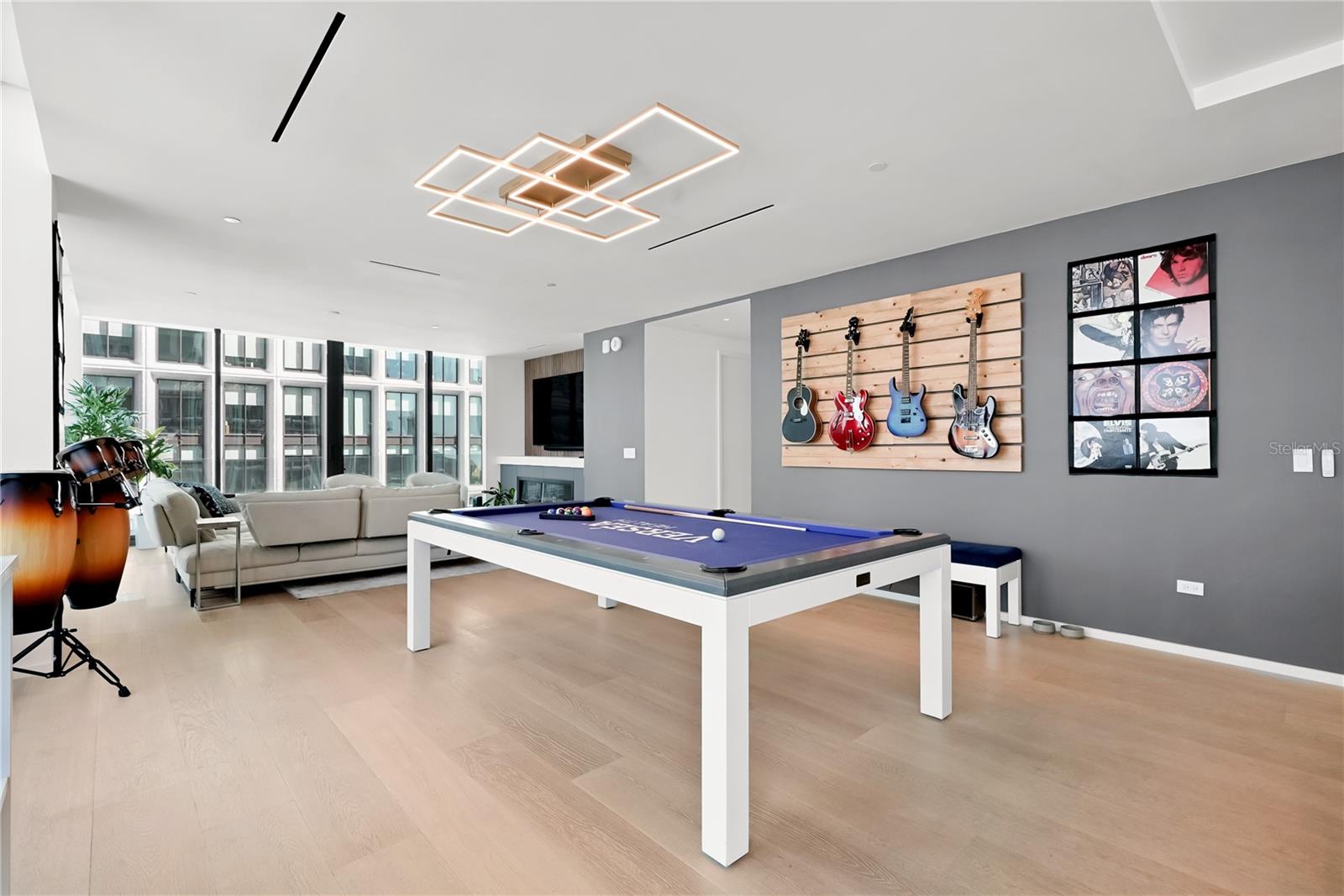 1000 WATER STREET CONDOMINIUM - Residential Lease