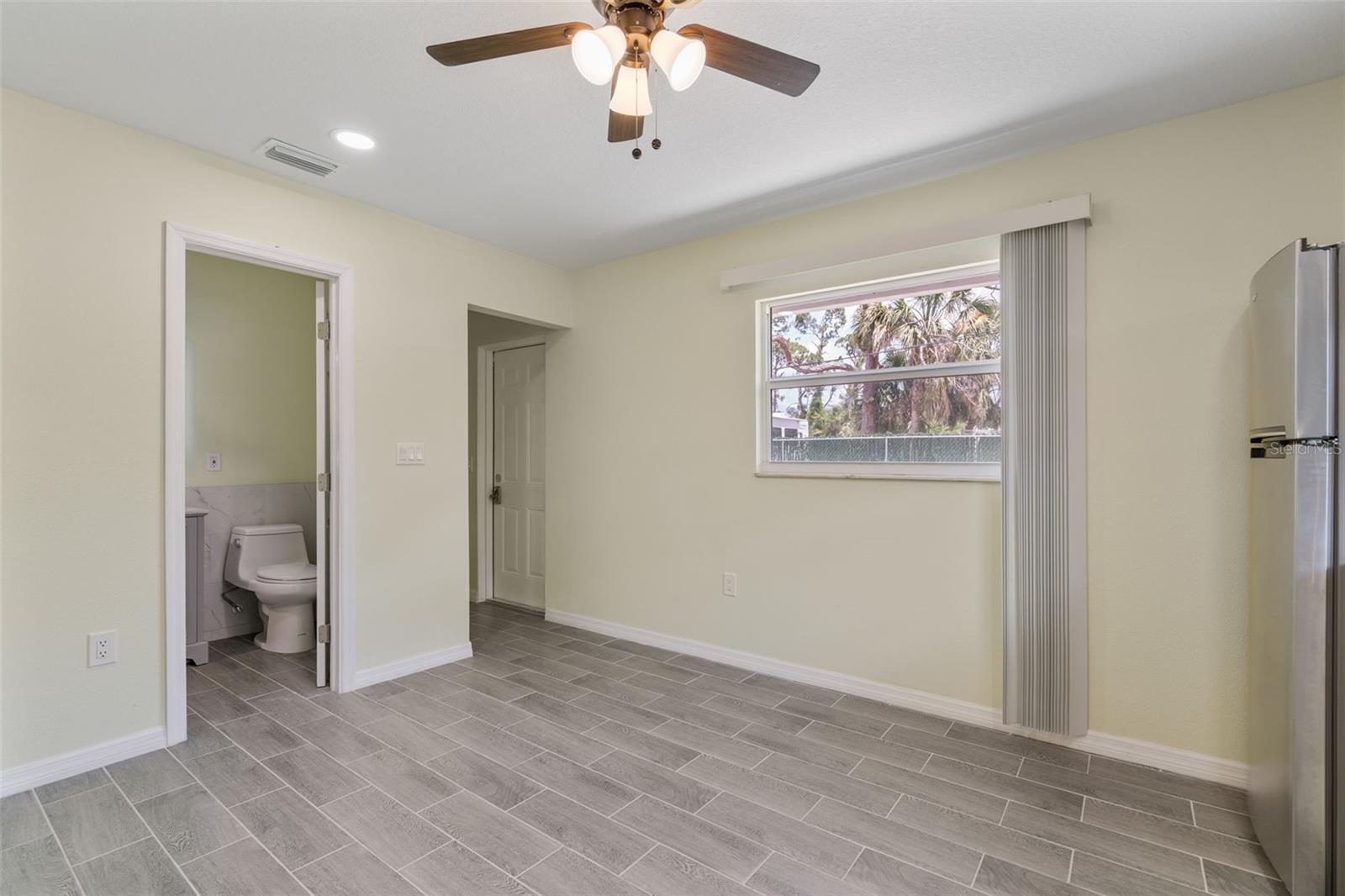 WARM MINERAL SPGS - Residential Lease