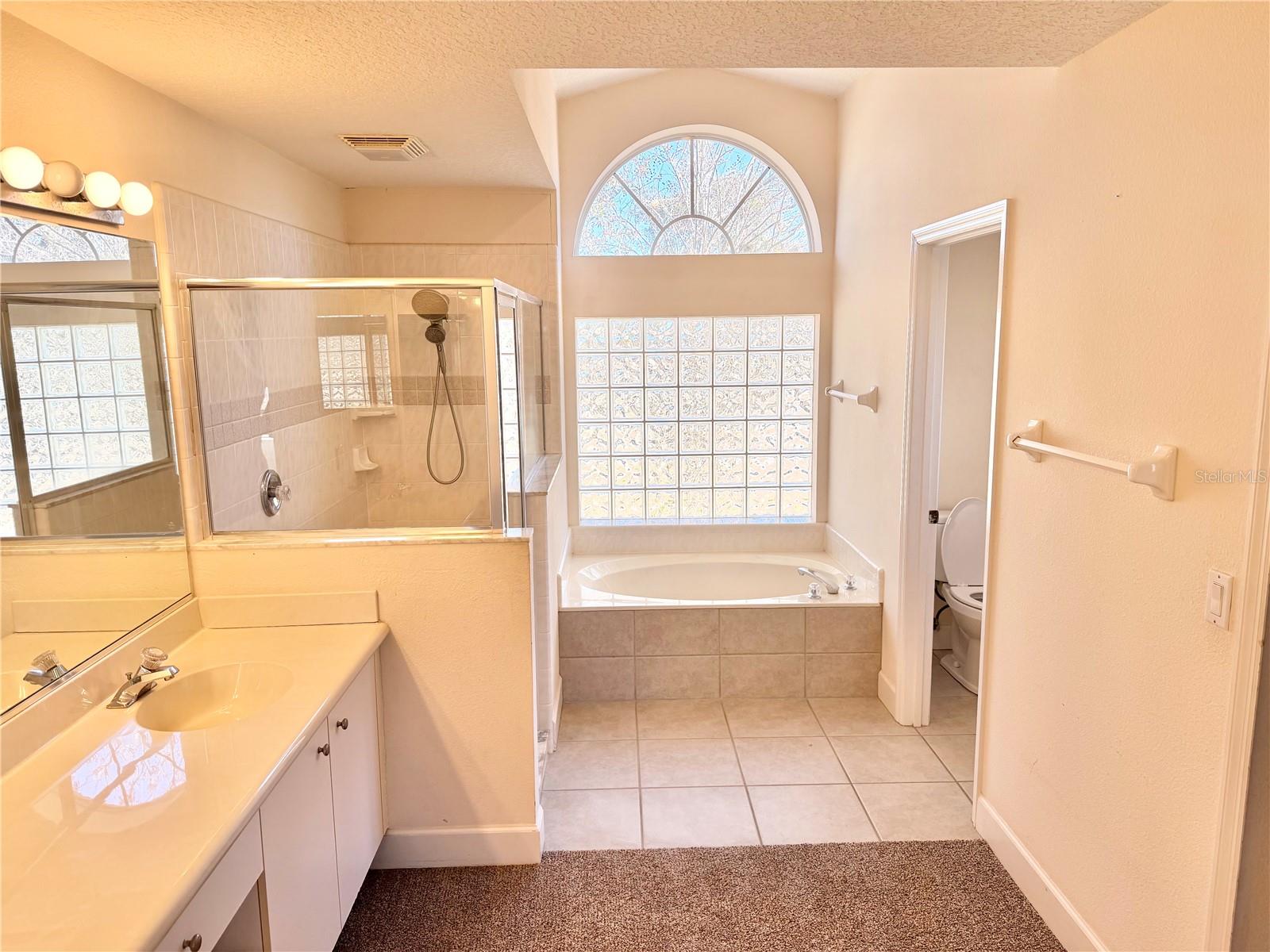 SANCTUARY ON SPRUCE CREEK 03 - Residential