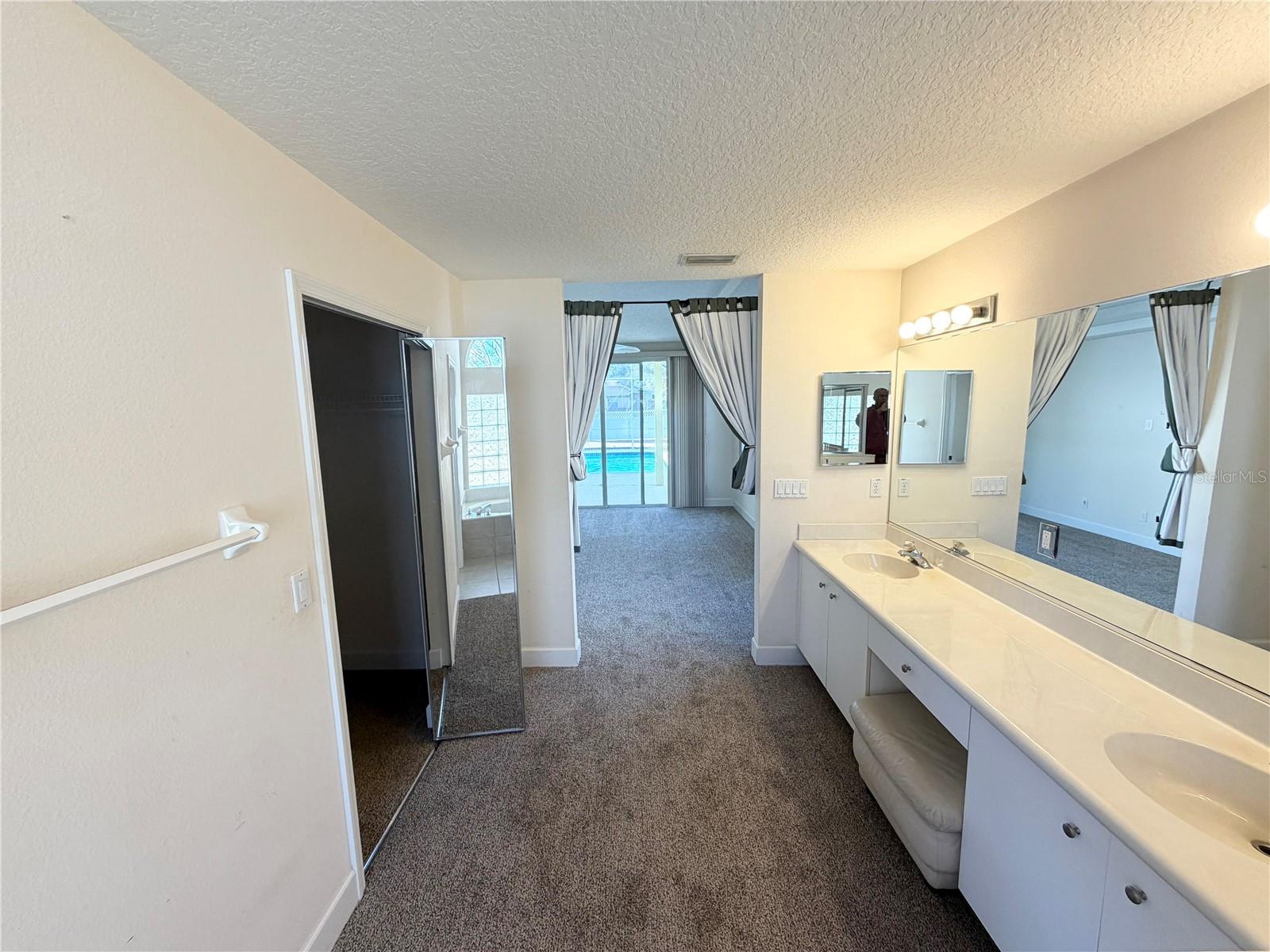 SANCTUARY ON SPRUCE CREEK 03 - Residential