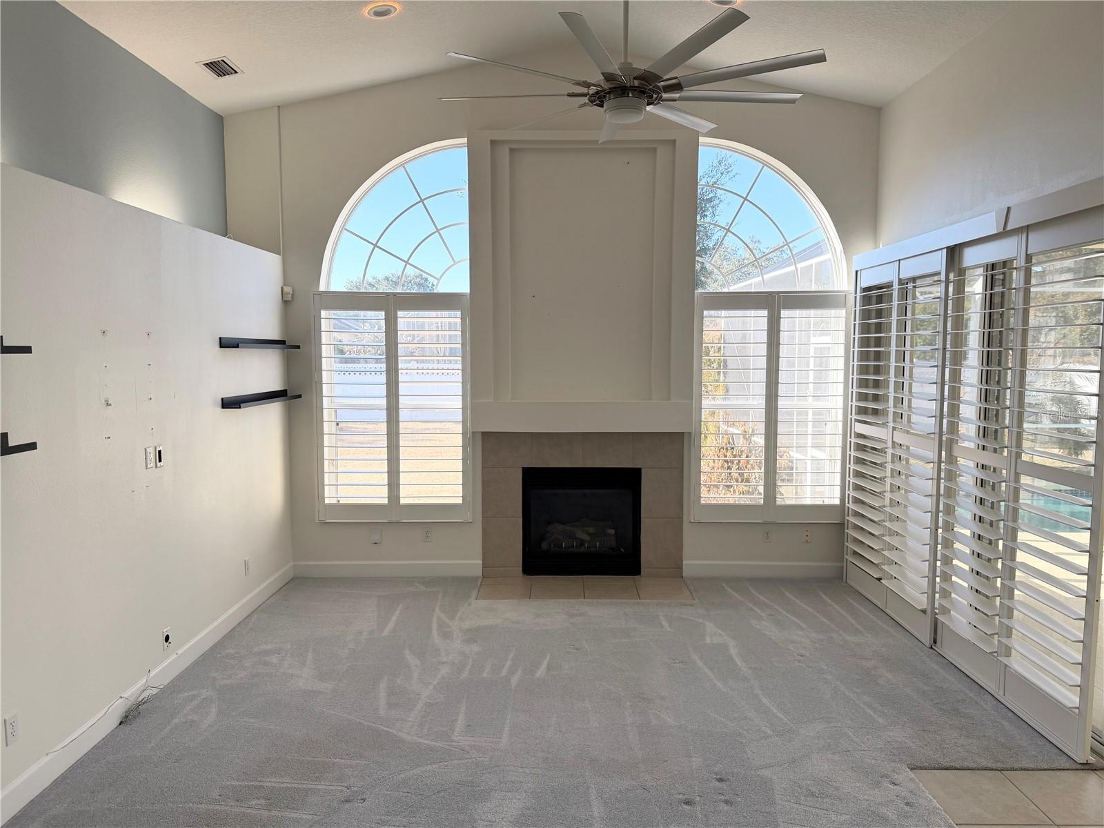 SANCTUARY ON SPRUCE CREEK 03 - Residential