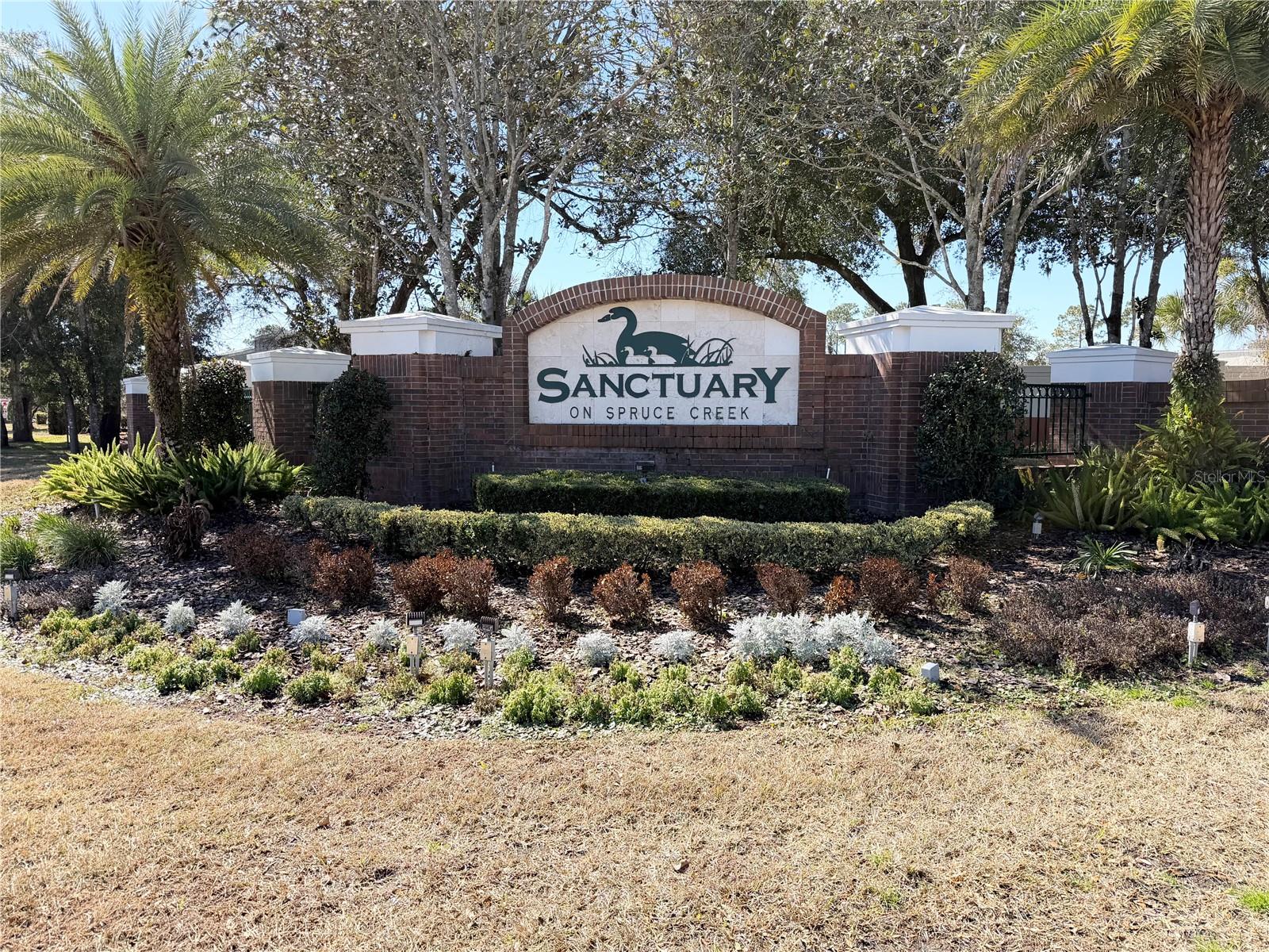 SANCTUARY ON SPRUCE CREEK 03 - Residential