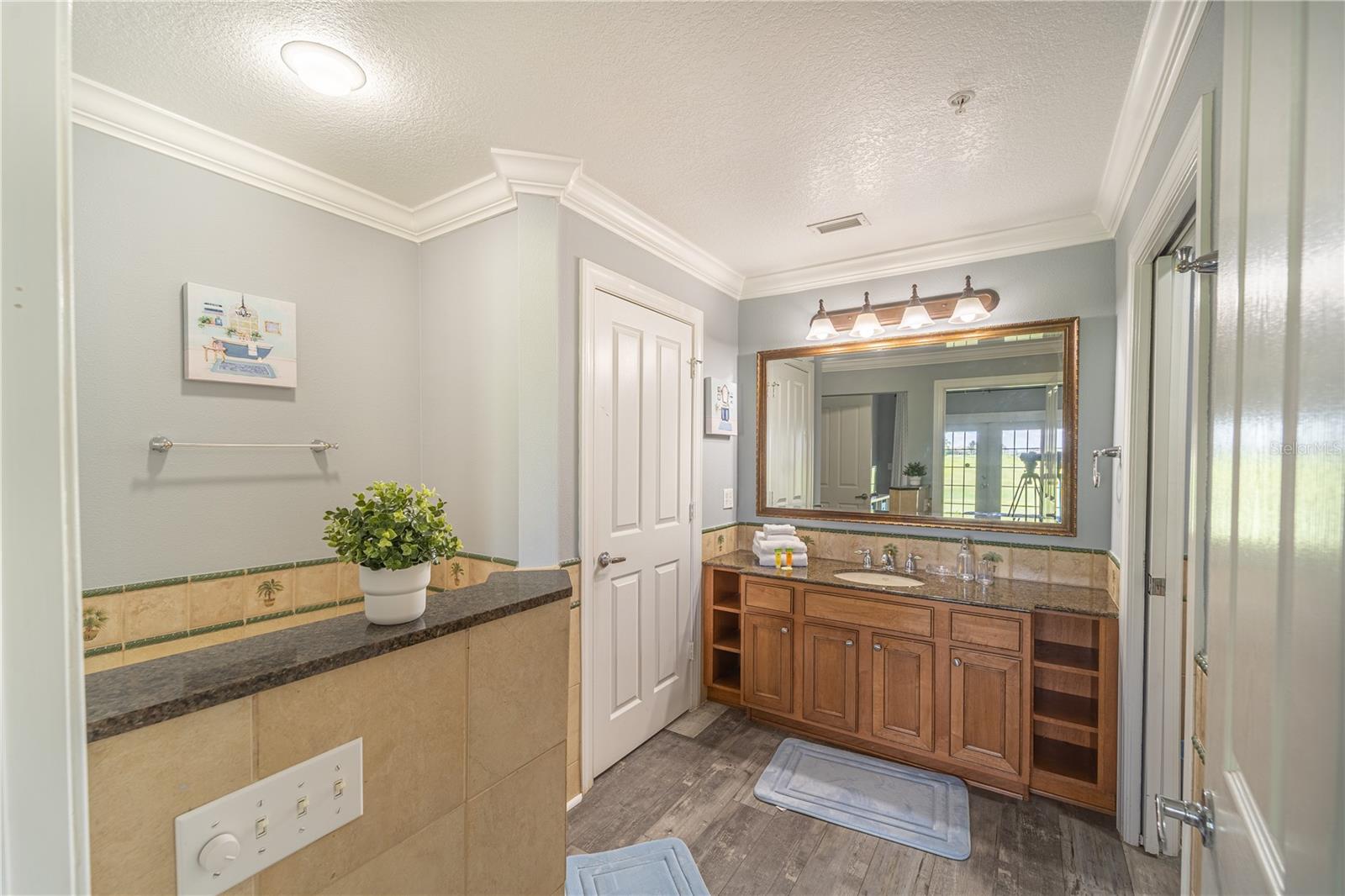 HERITAGE CROSSING CONDO PH 9 - Residential Lease