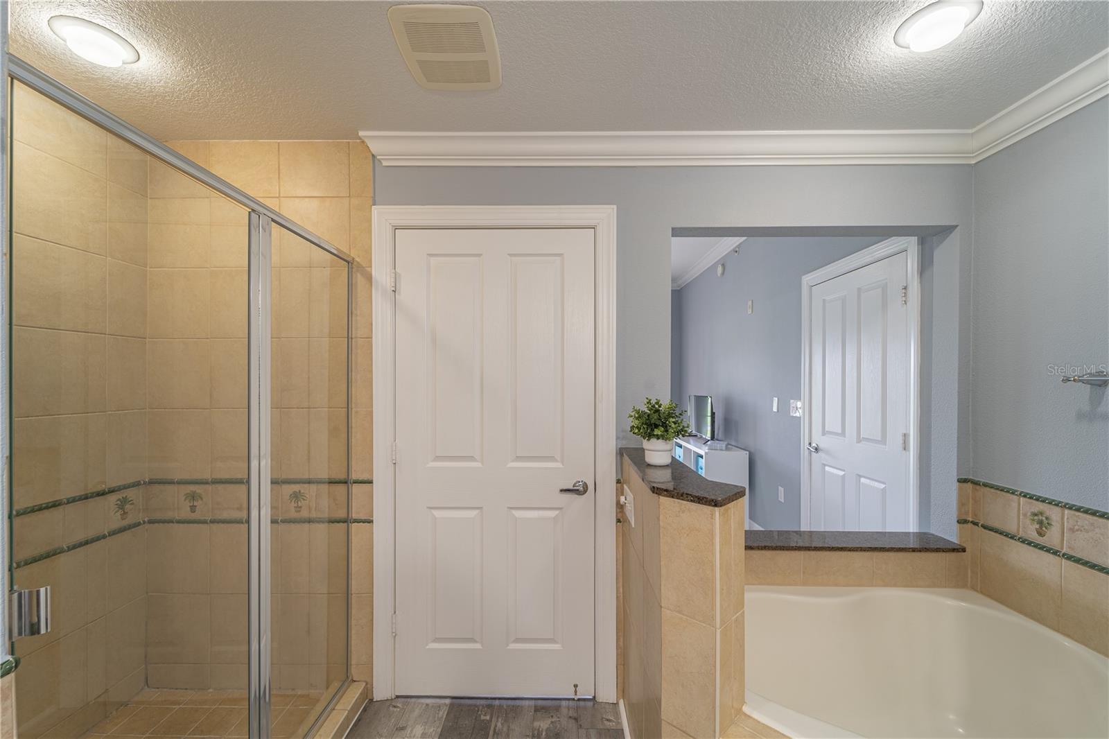 HERITAGE CROSSING CONDO PH 9 - Residential Lease