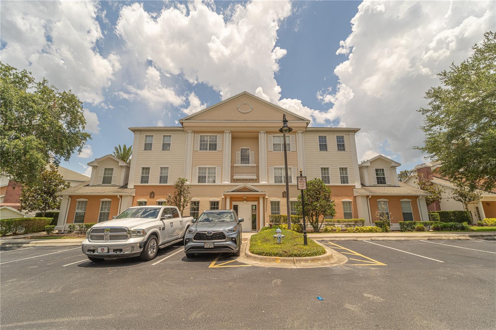 HERITAGE CROSSING CONDO PH 9 - Residential Lease