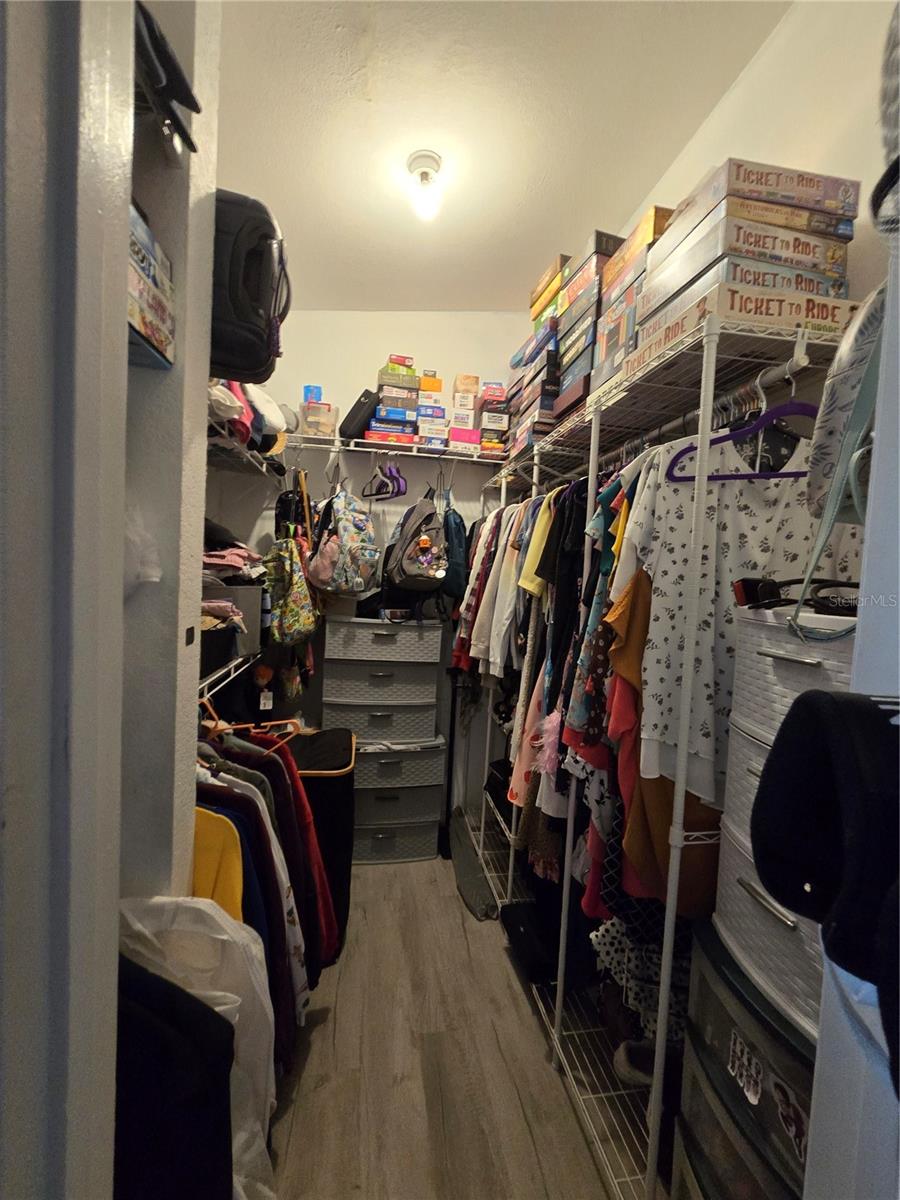 PLESANT ACRES - Residential