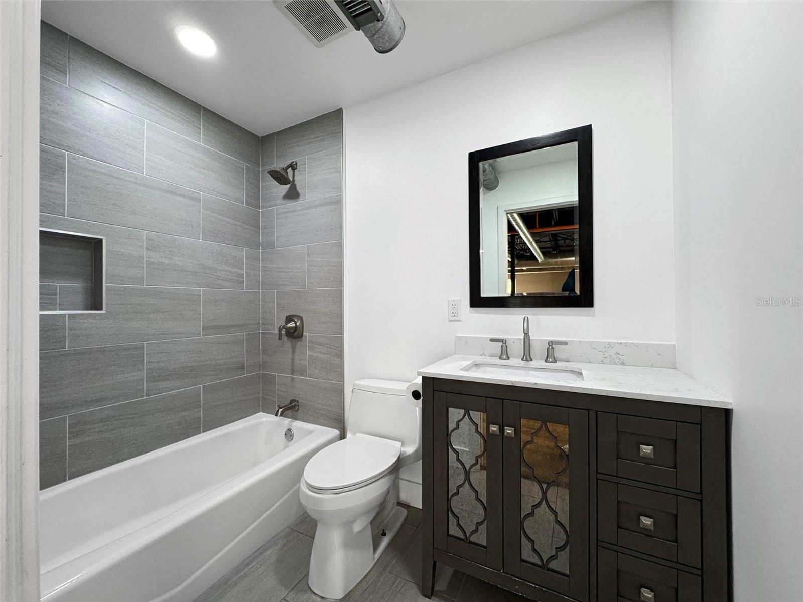 EDGEWATER ESTATES - Commercial Sale