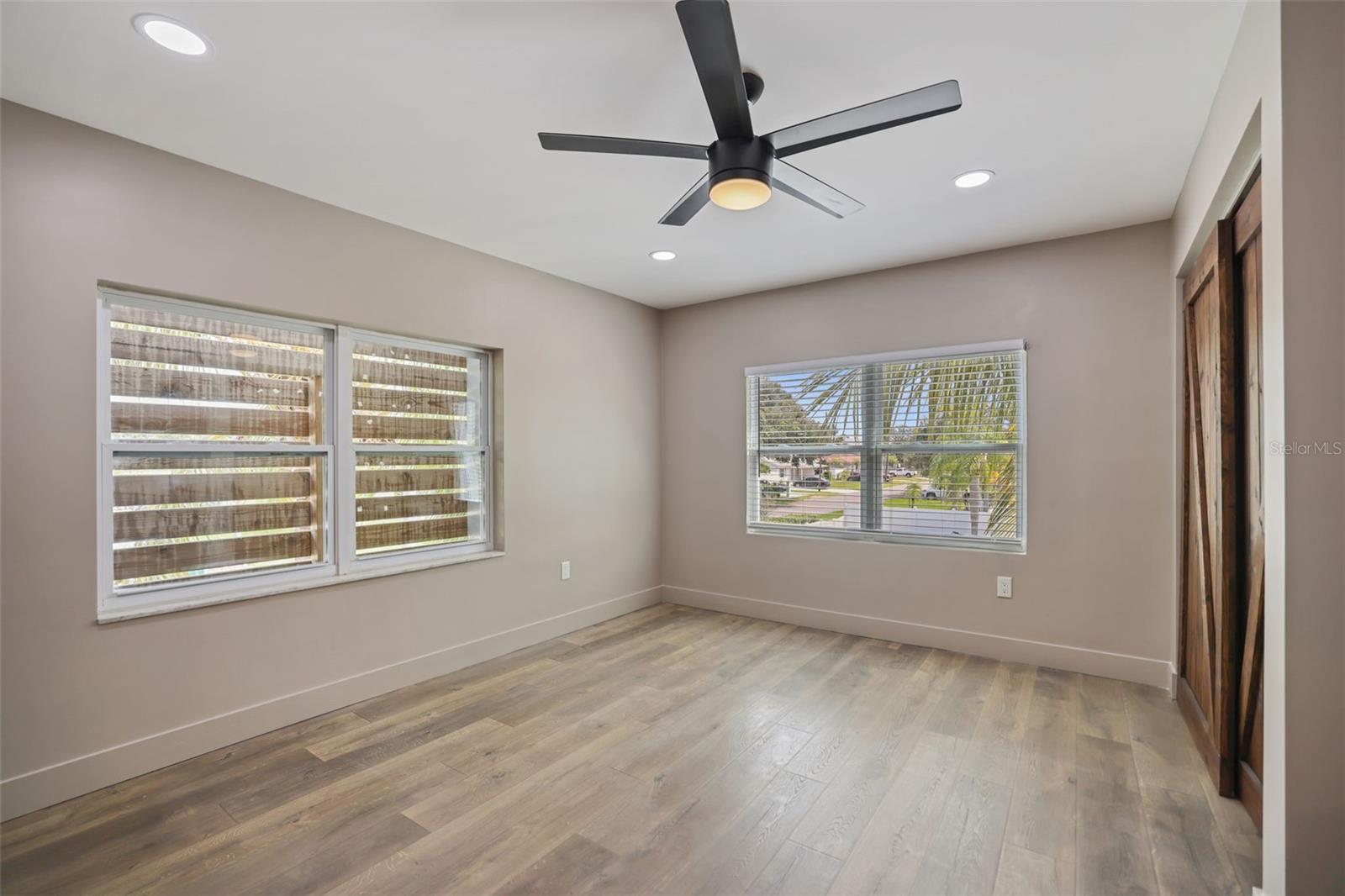 EDGEWATER ESTATES - Commercial Sale