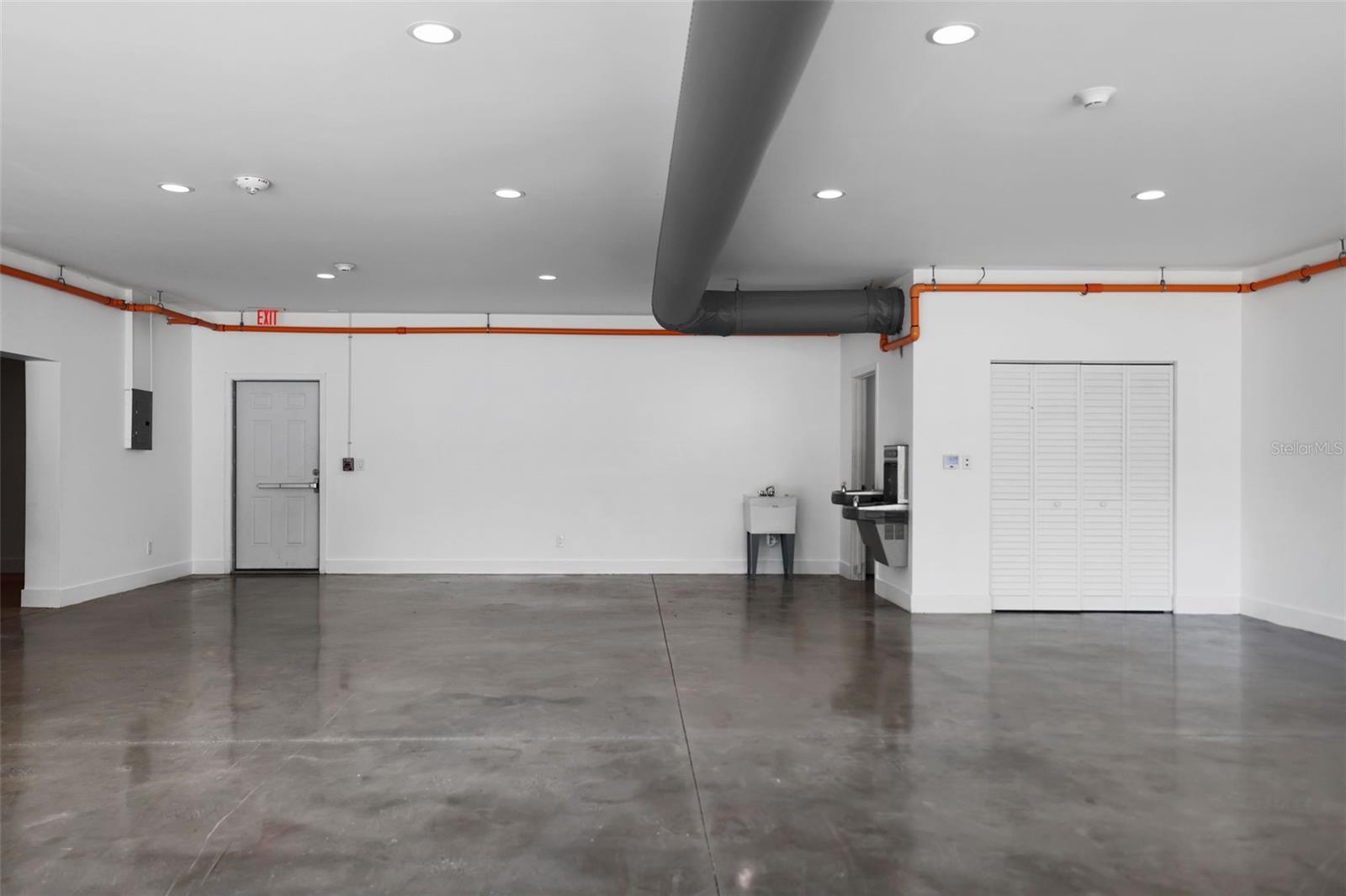 EDGEWATER ESTATES - Commercial Sale