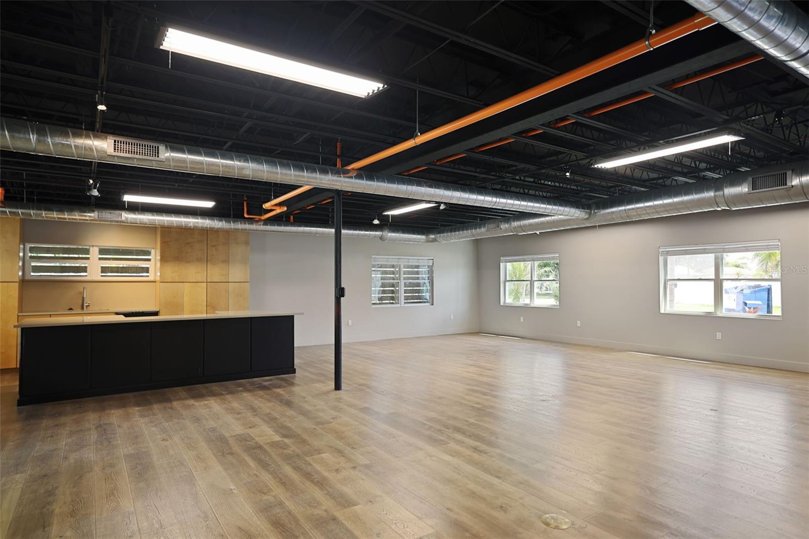 EDGEWATER ESTATES - Commercial Sale