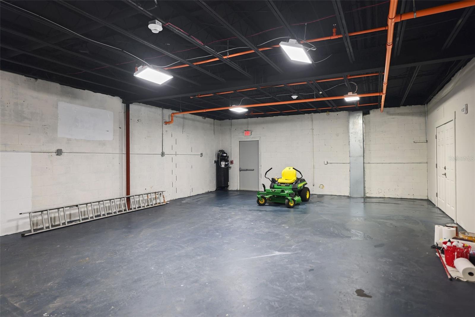 EDGEWATER ESTATES - Commercial Sale