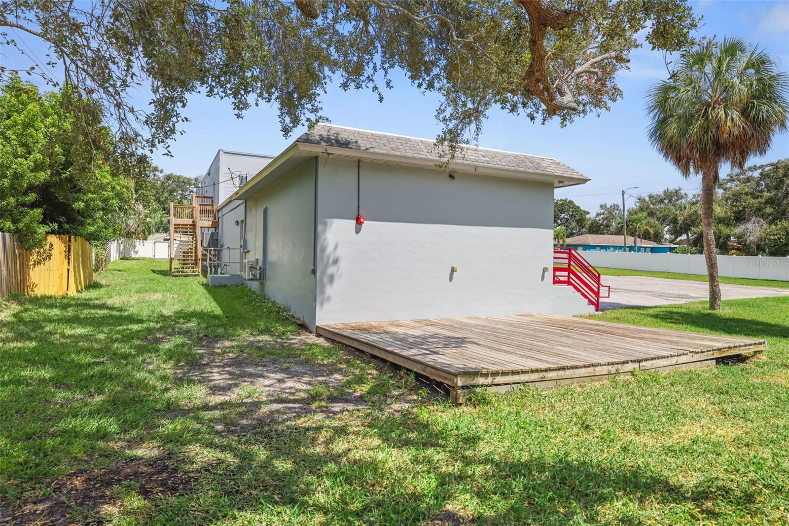 EDGEWATER ESTATES - Commercial Sale