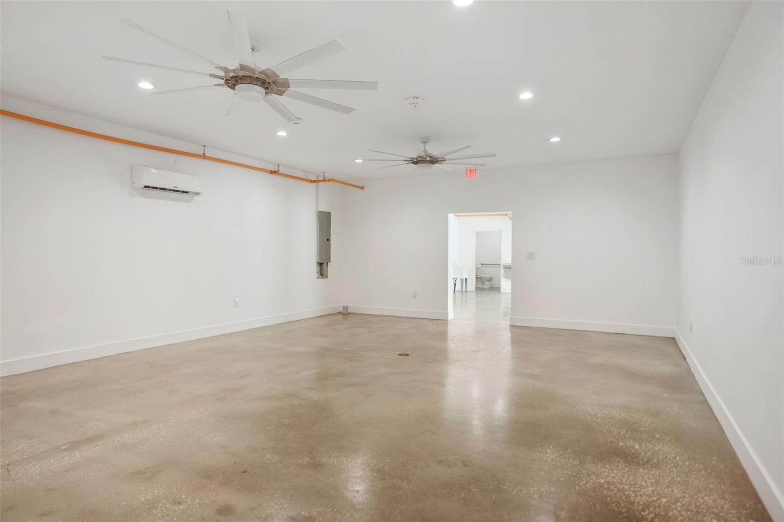 EDGEWATER ESTATES - Commercial Sale