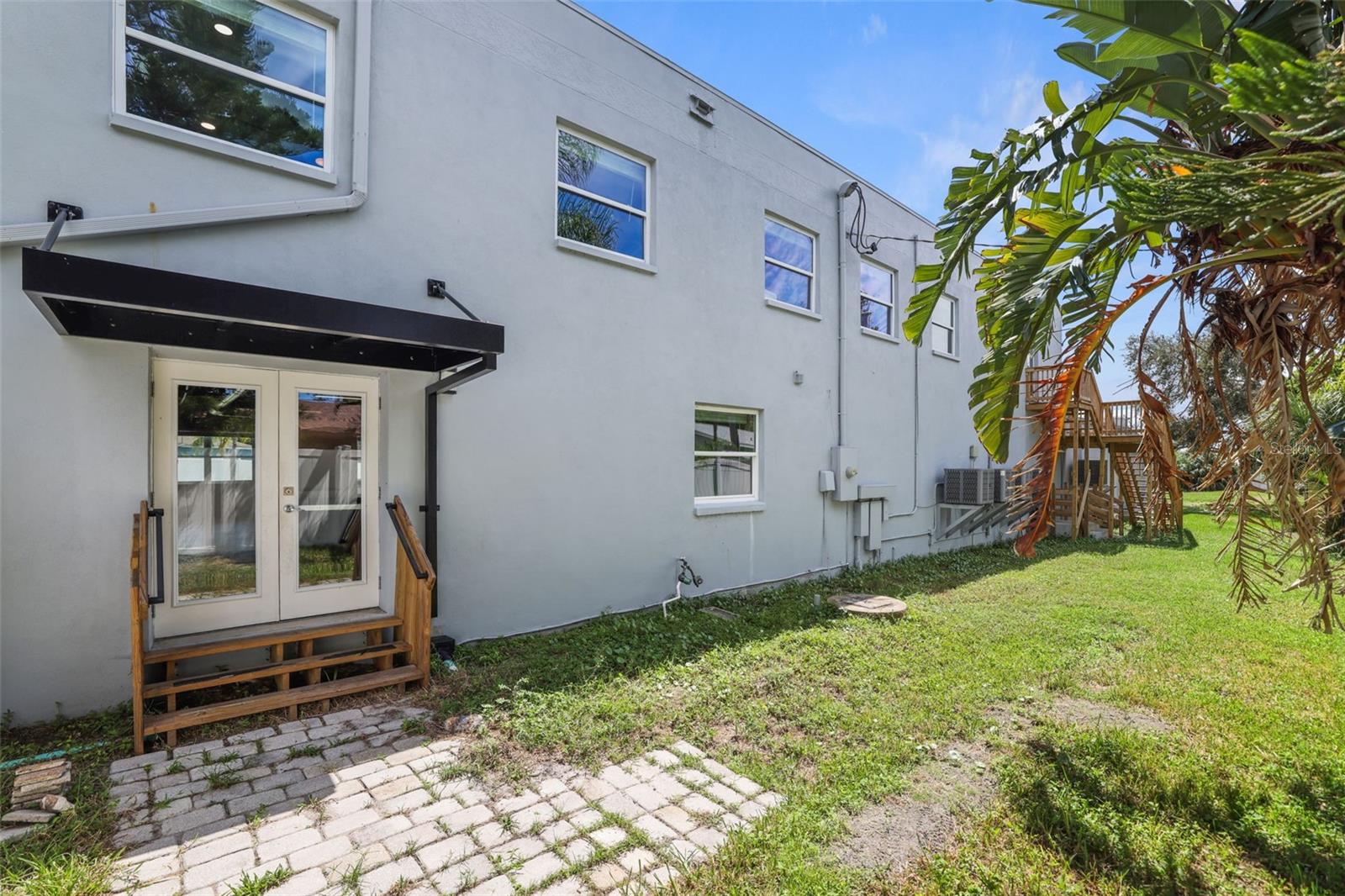 EDGEWATER ESTATES - Commercial Sale