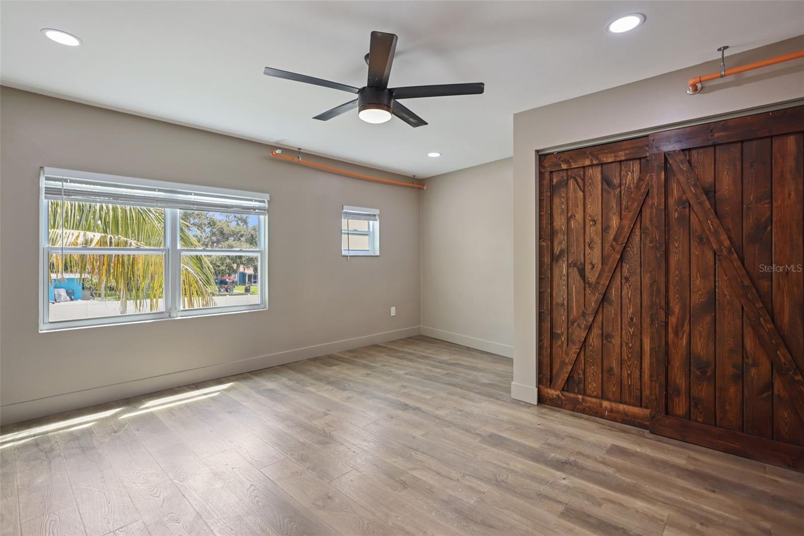 EDGEWATER ESTATES - Commercial Sale