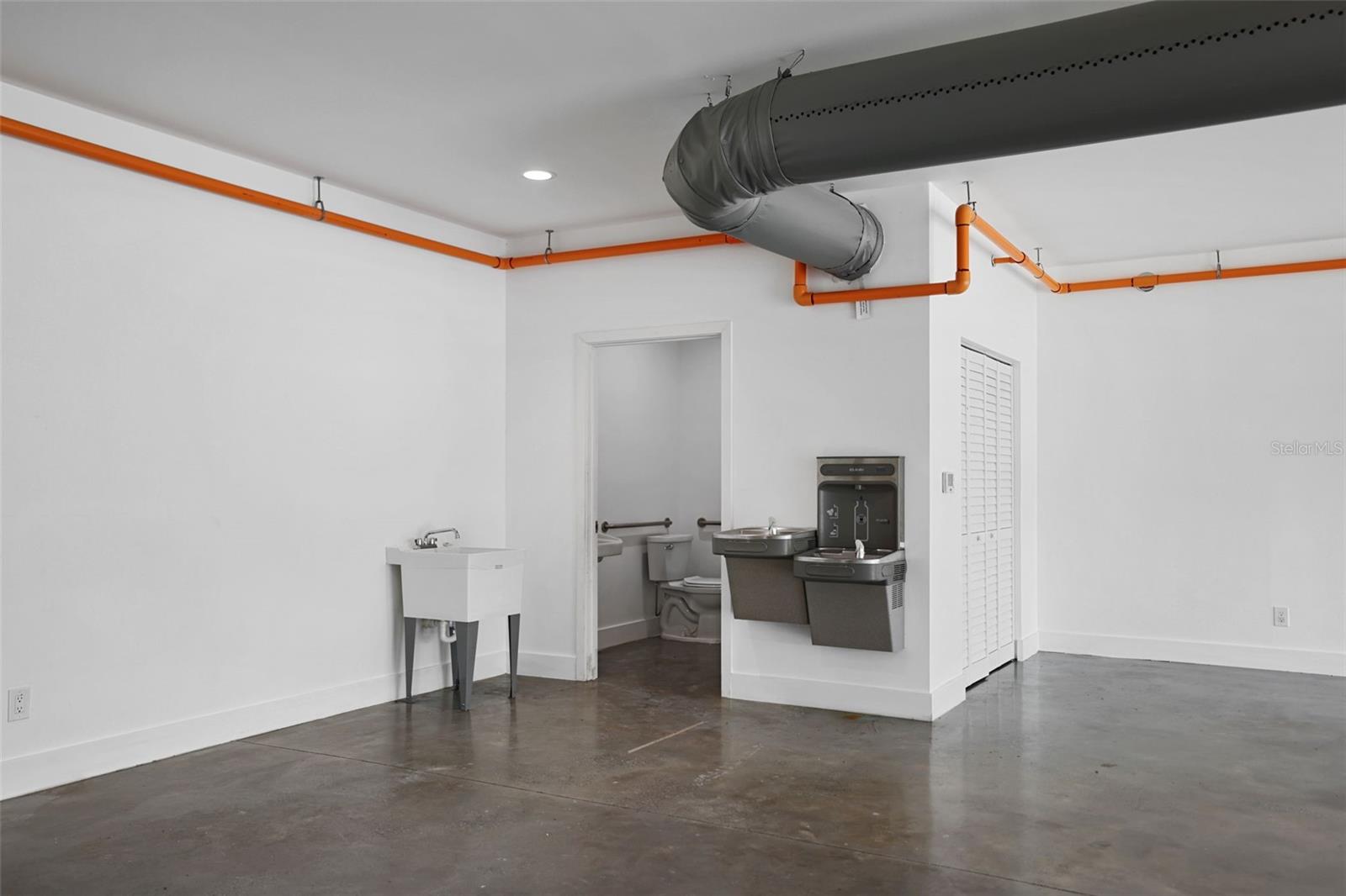 EDGEWATER ESTATES - Commercial Sale