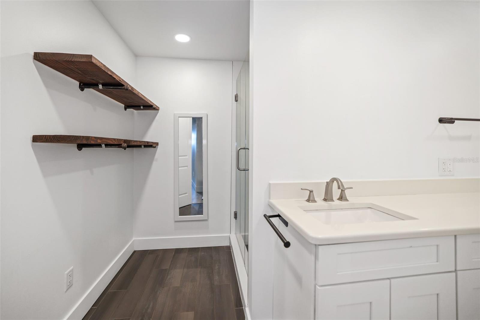 EDGEWATER ESTATES - Commercial Sale