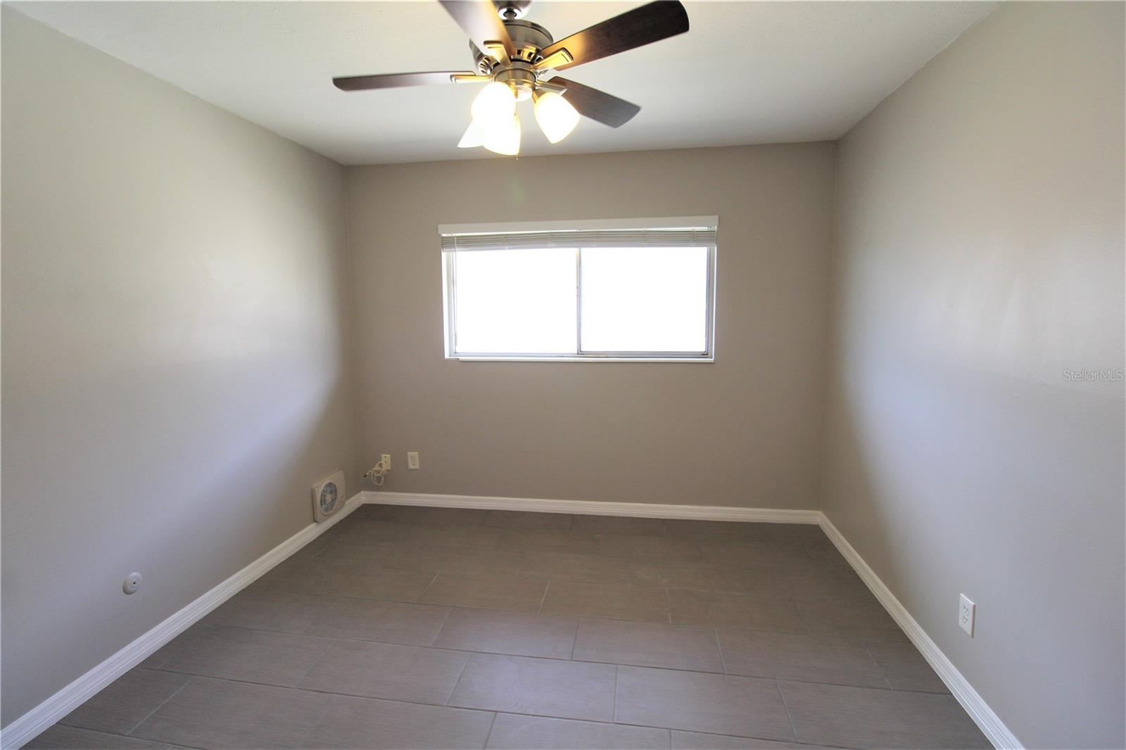 SOUTH GATE - Residential Lease