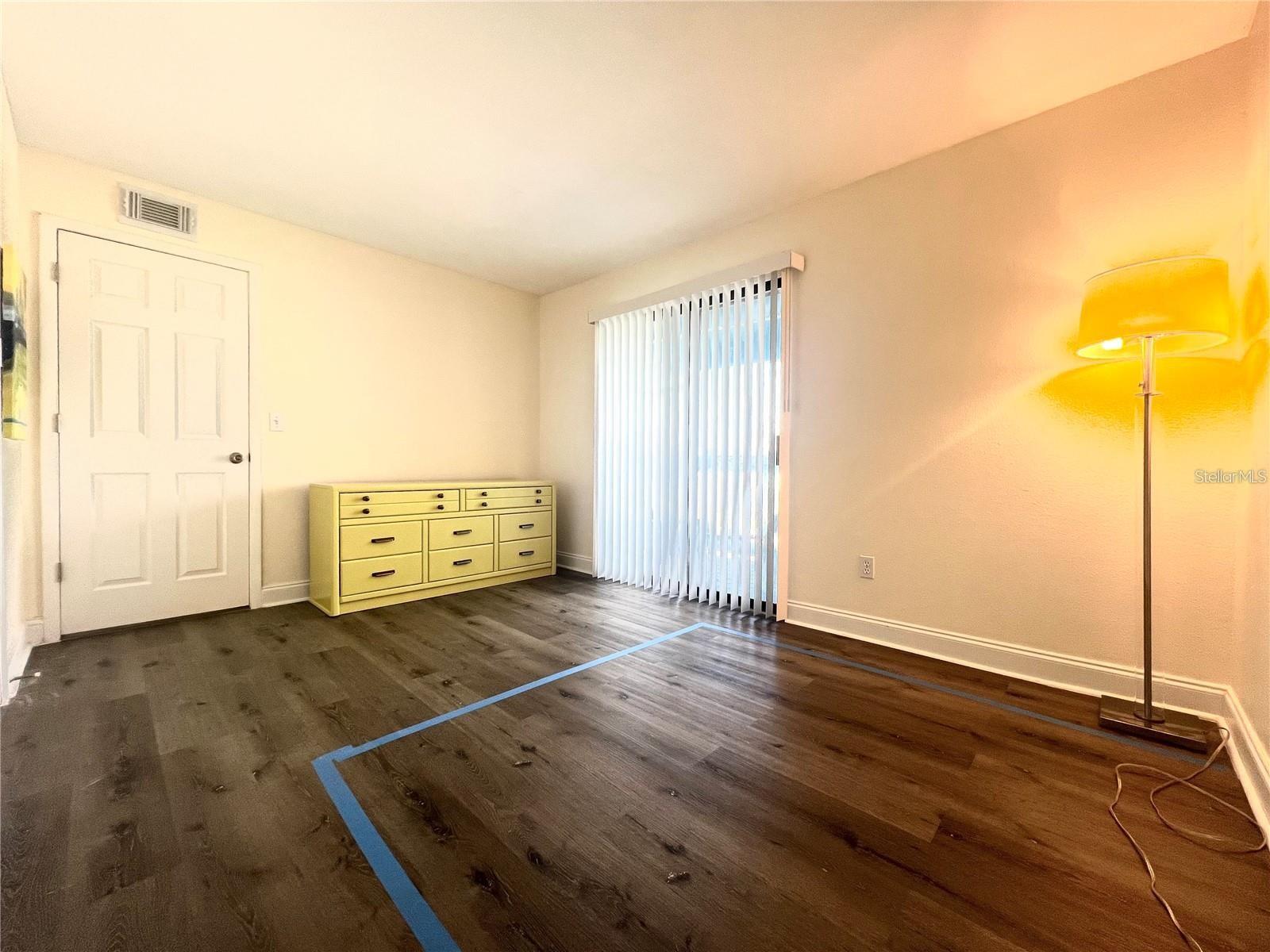 HARBOR CLUB CONDO - Residential Lease