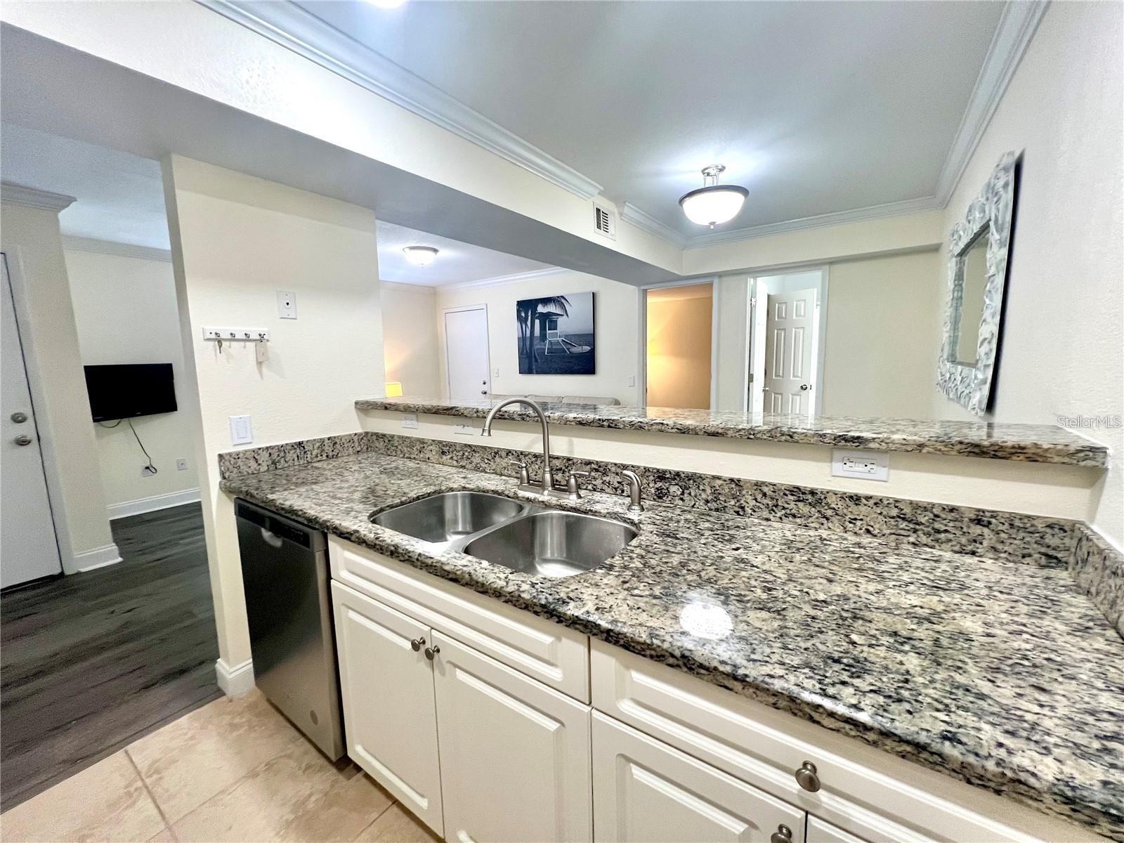 HARBOR CLUB CONDO - Residential Lease