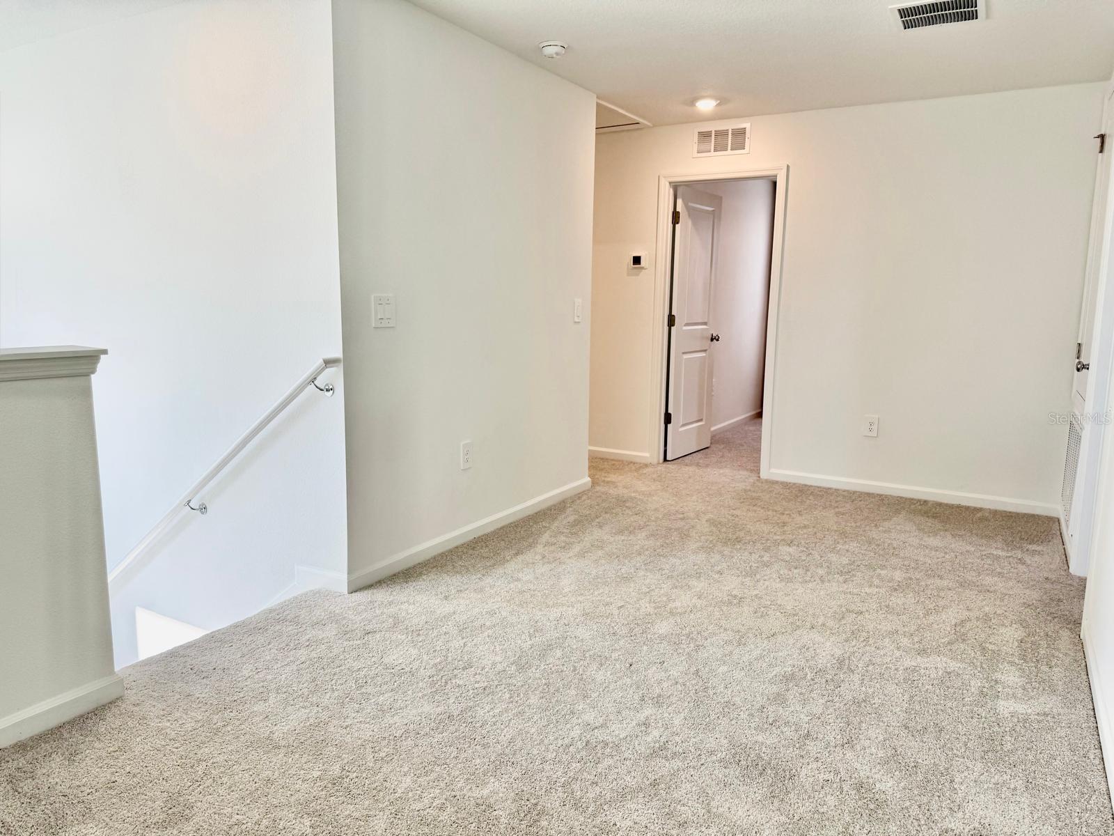 HAMILTON BLUFF SUB - Residential Lease