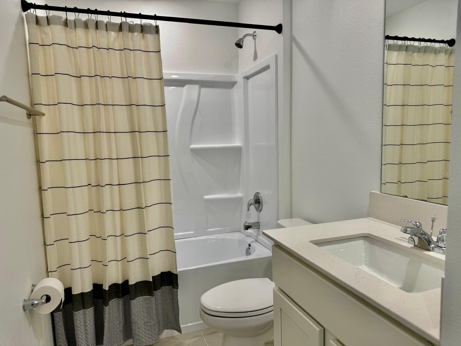 HAMILTON BLUFF SUB - Residential Lease