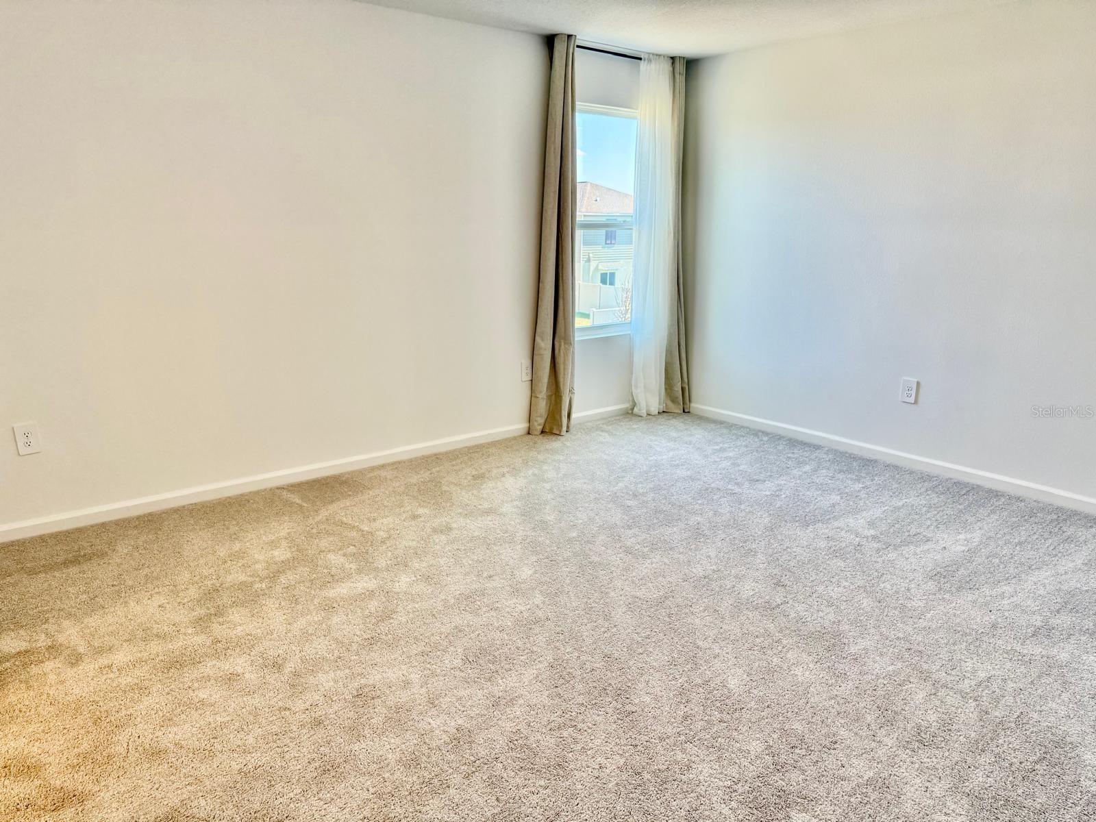 HAMILTON BLUFF SUB - Residential Lease