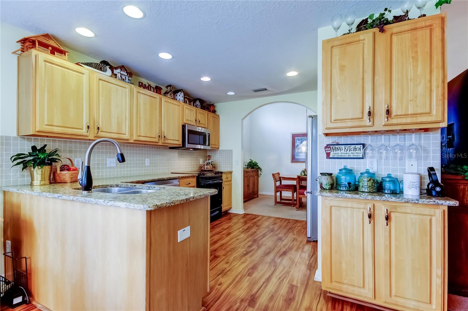 550 SALMON COURT