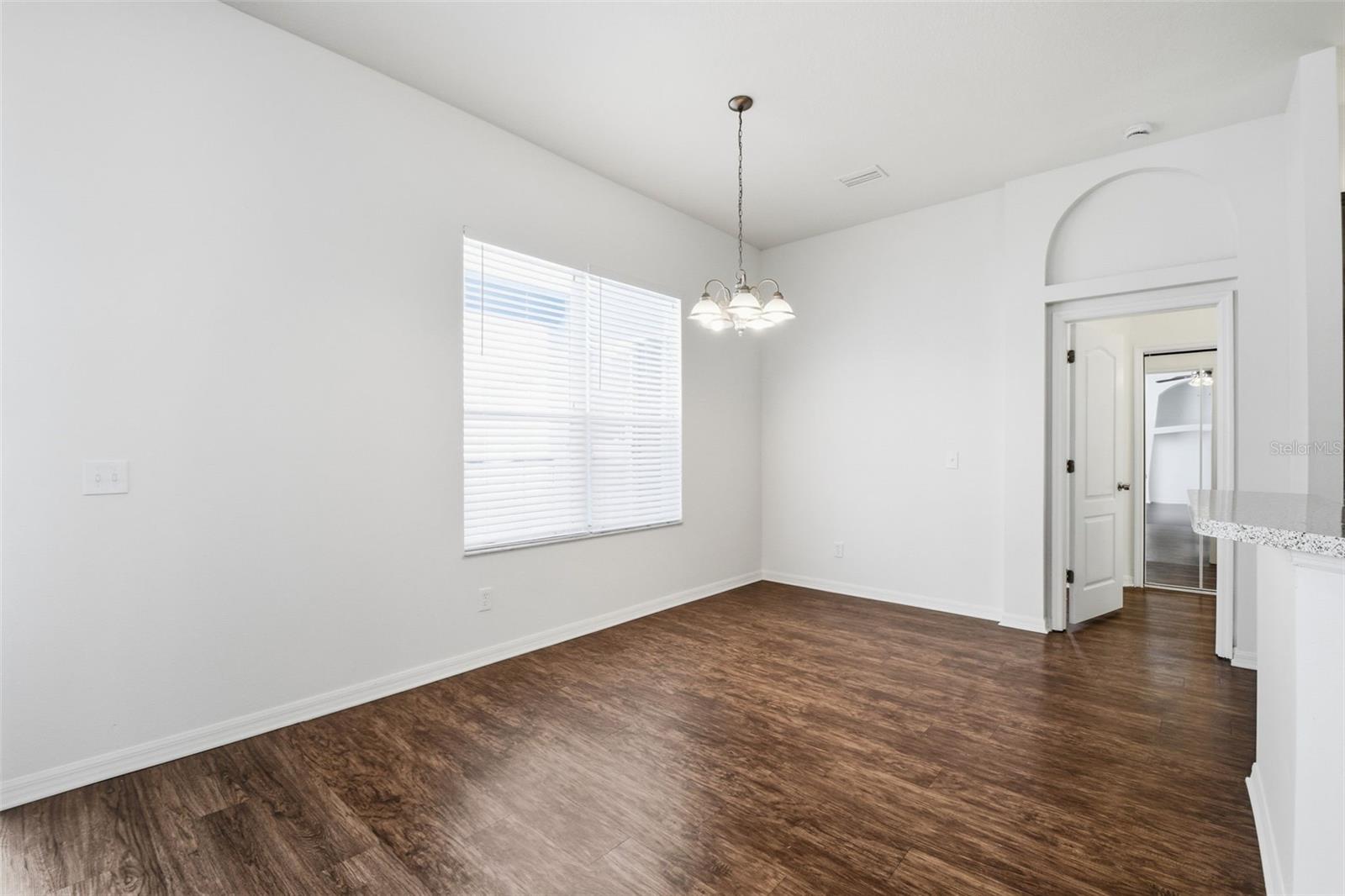 CRISTINA PH III UNIT 2 - Residential