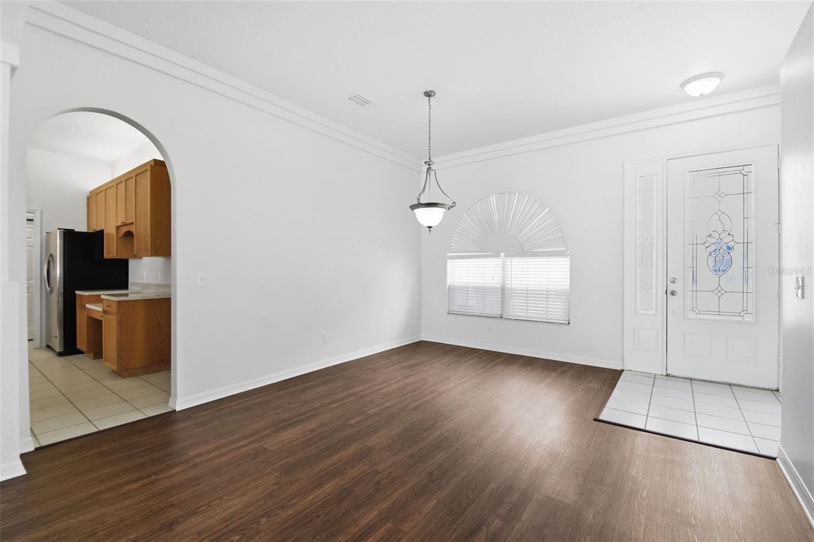 CRISTINA PH III UNIT 2 - Residential