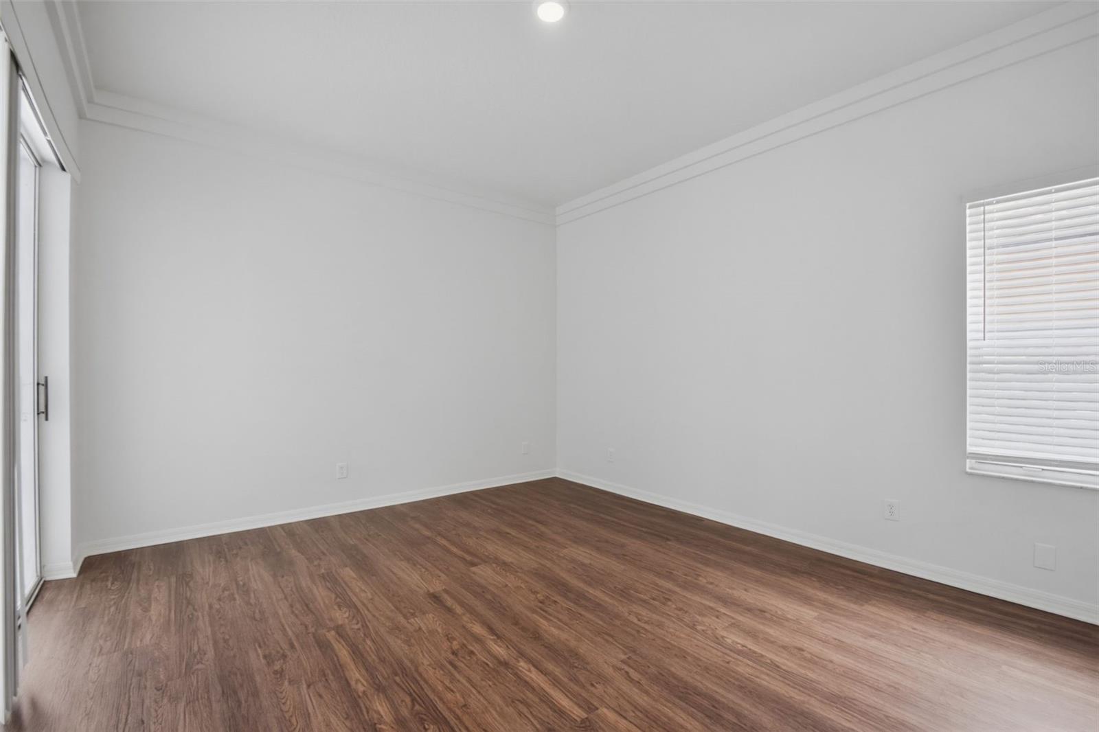 CRISTINA PH III UNIT 2 - Residential