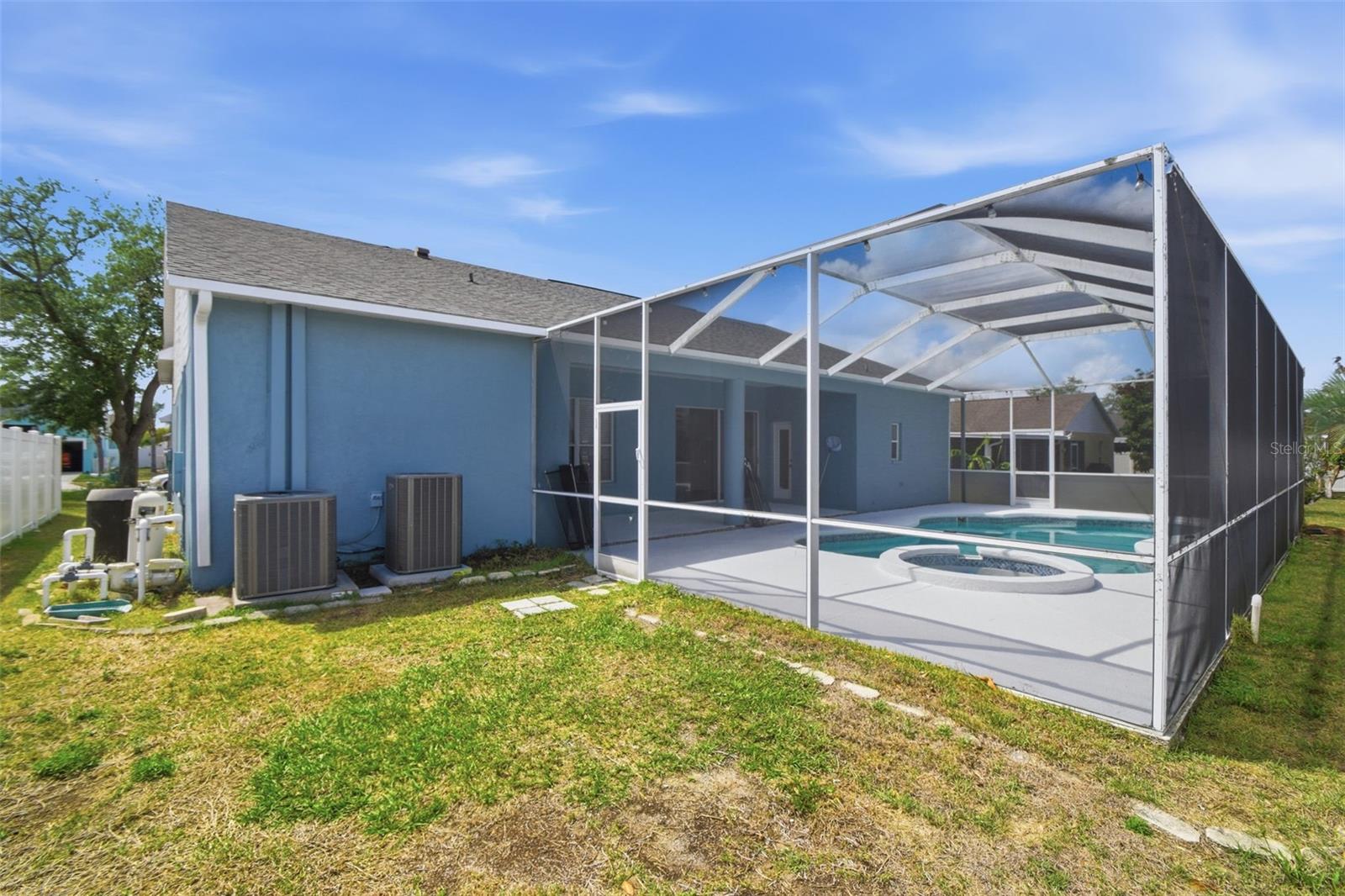 CRISTINA PH III UNIT 2 - Residential