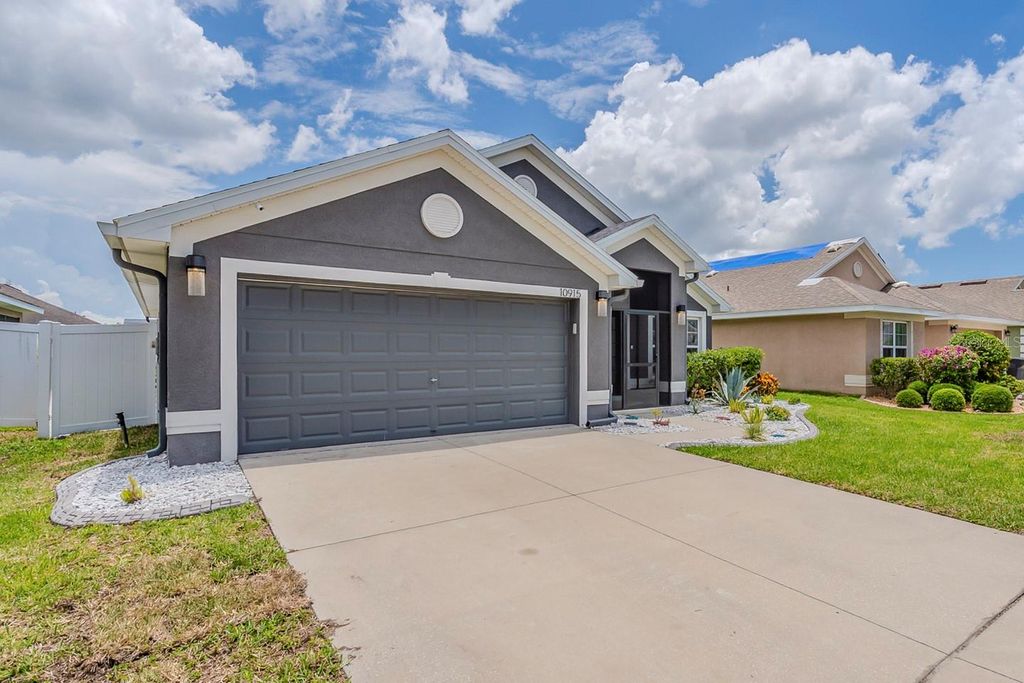 Photo of 10915 Kirkwall Port Drive, Wimauma, FL 33598 (MLS # TB8396106)