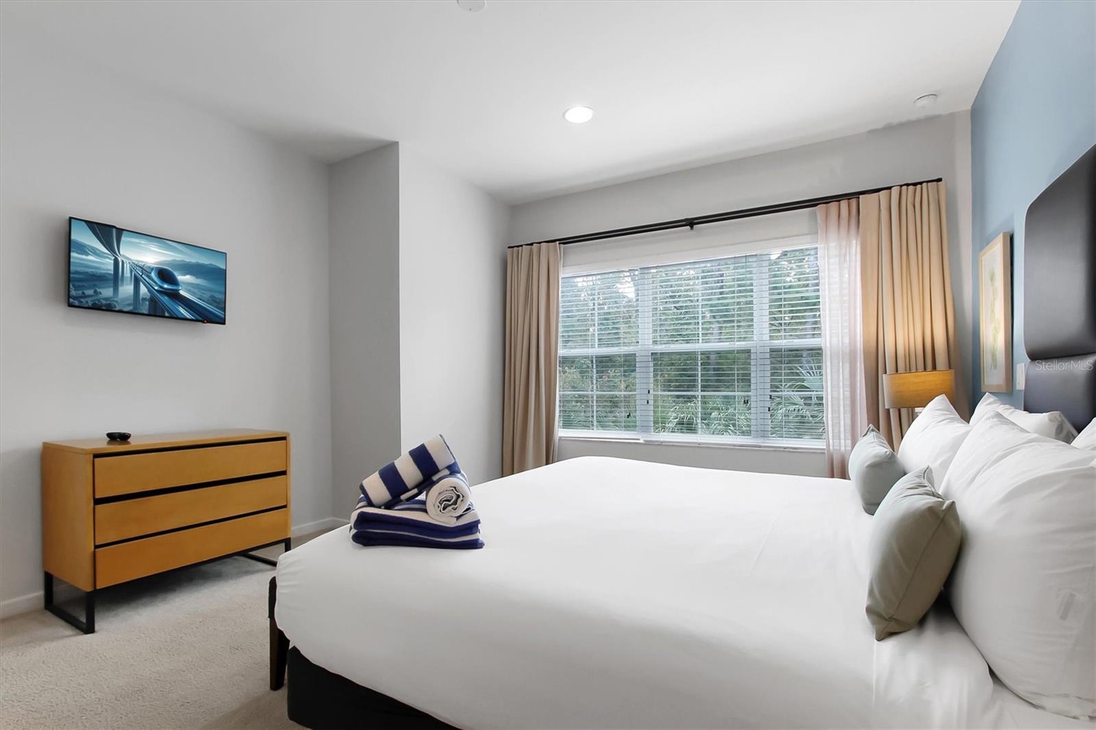 REGAL OAKS AT OLD TOWN - Residential