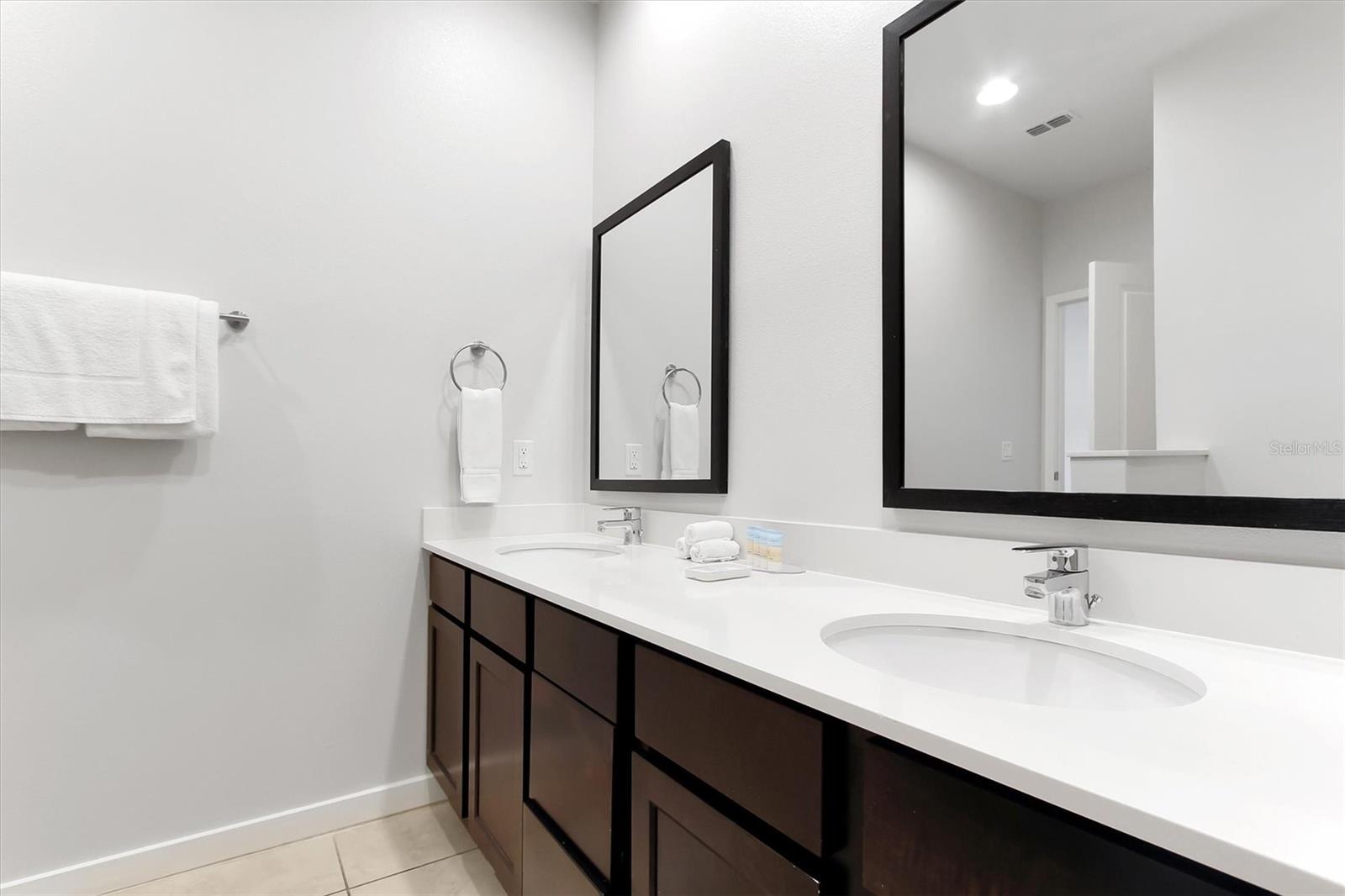 REGAL OAKS AT OLD TOWN - Residential