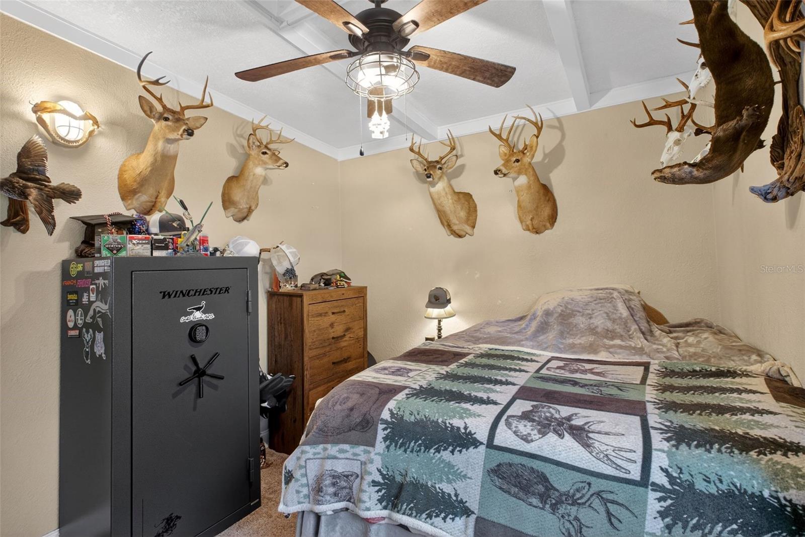 ELLISON HOMES INC - Residential