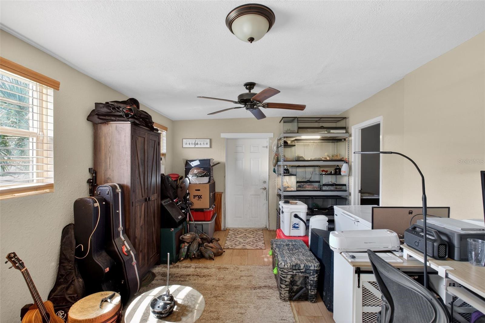 ELLISON HOMES INC - Residential