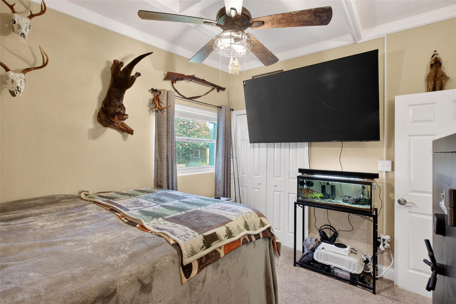 ELLISON HOMES INC - Residential