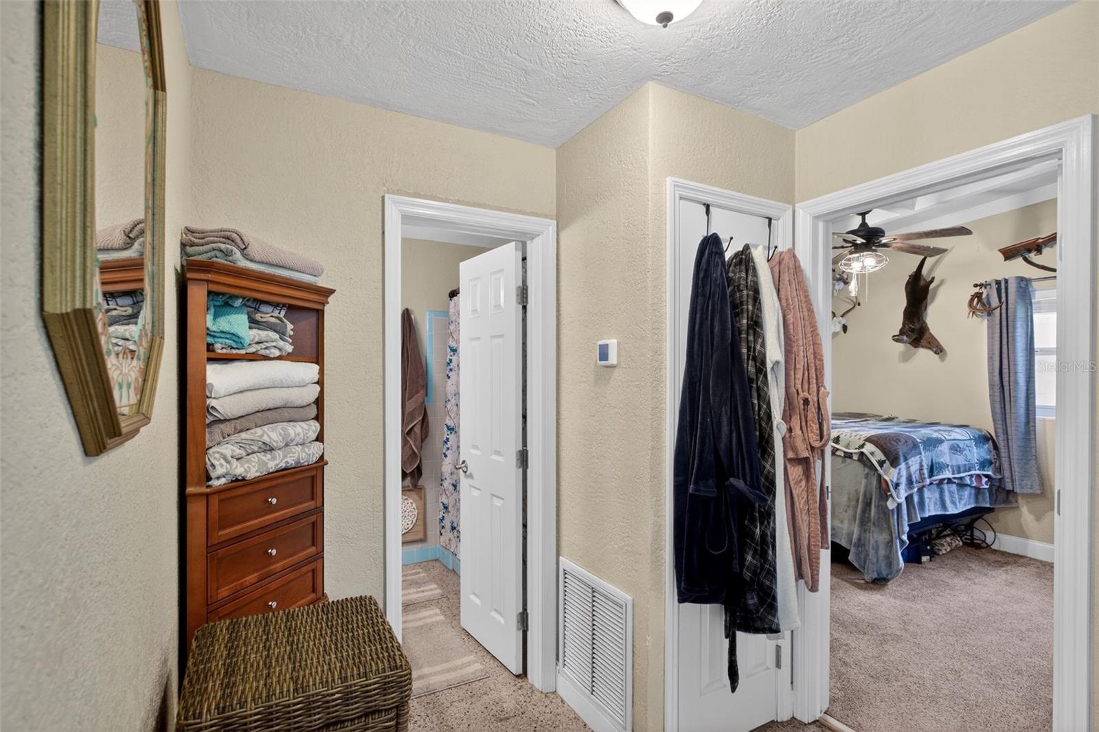 ELLISON HOMES INC - Residential