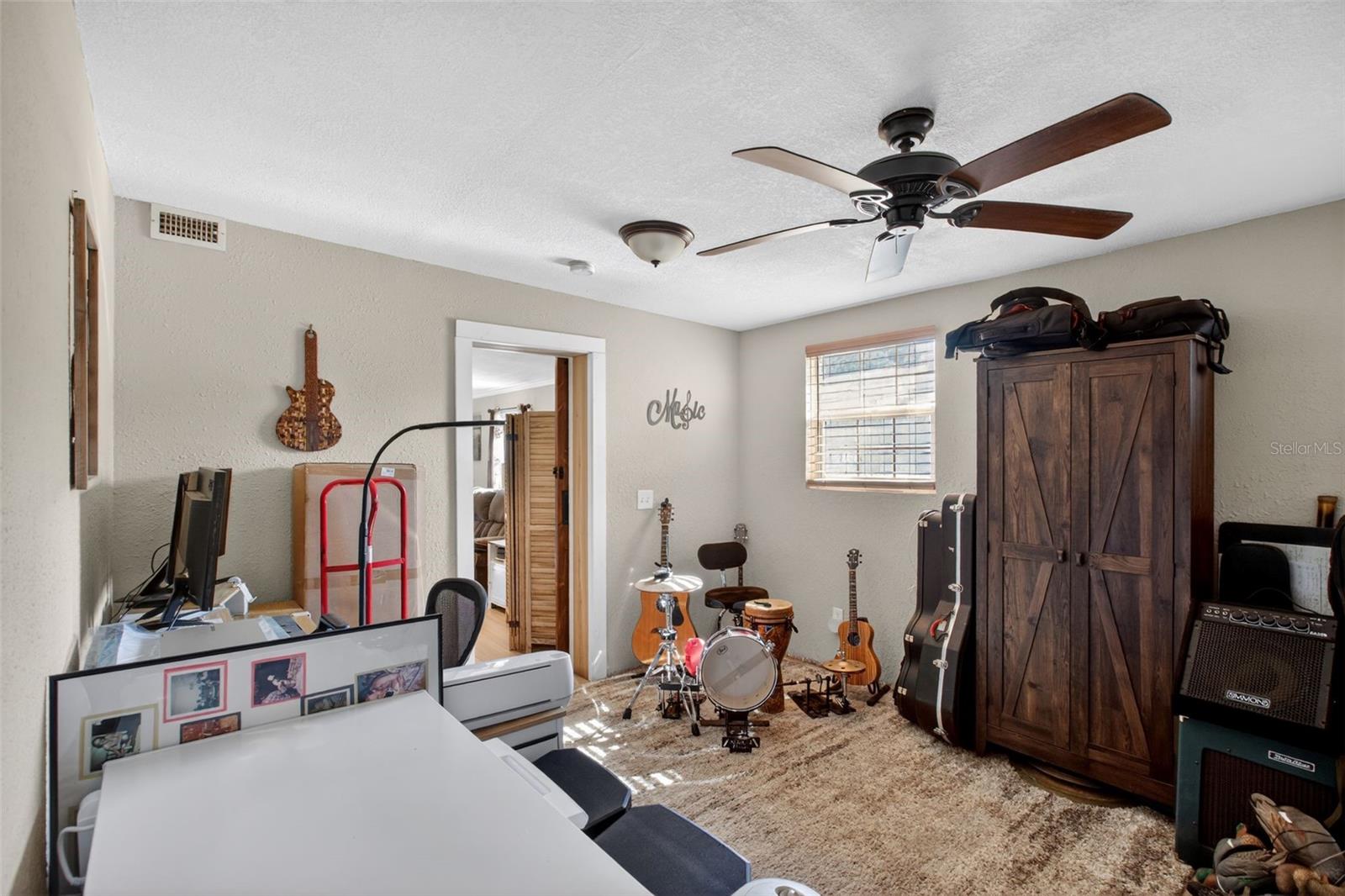 ELLISON HOMES INC - Residential